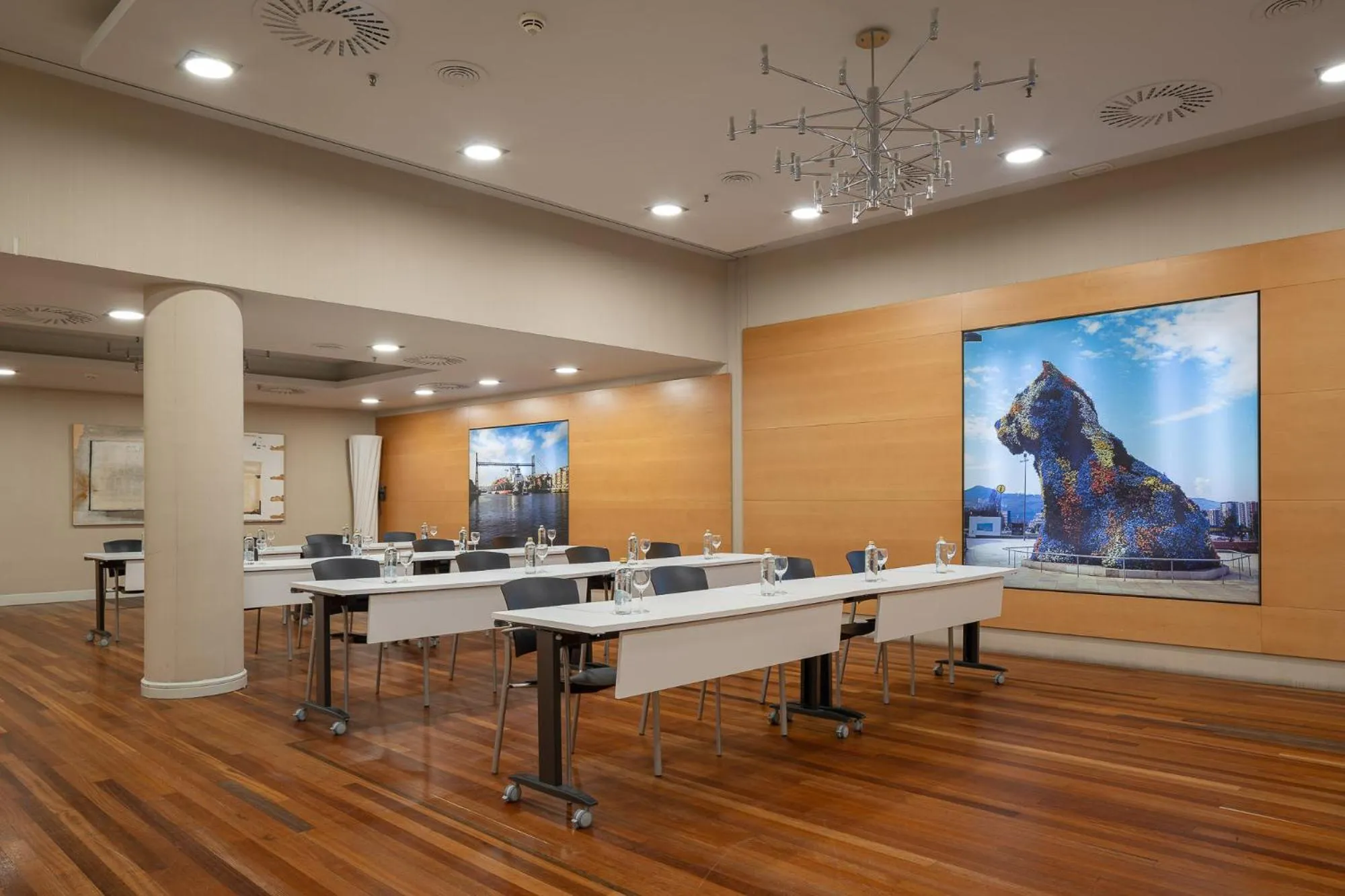 Meeting/conference room in Hotel Indautxu
