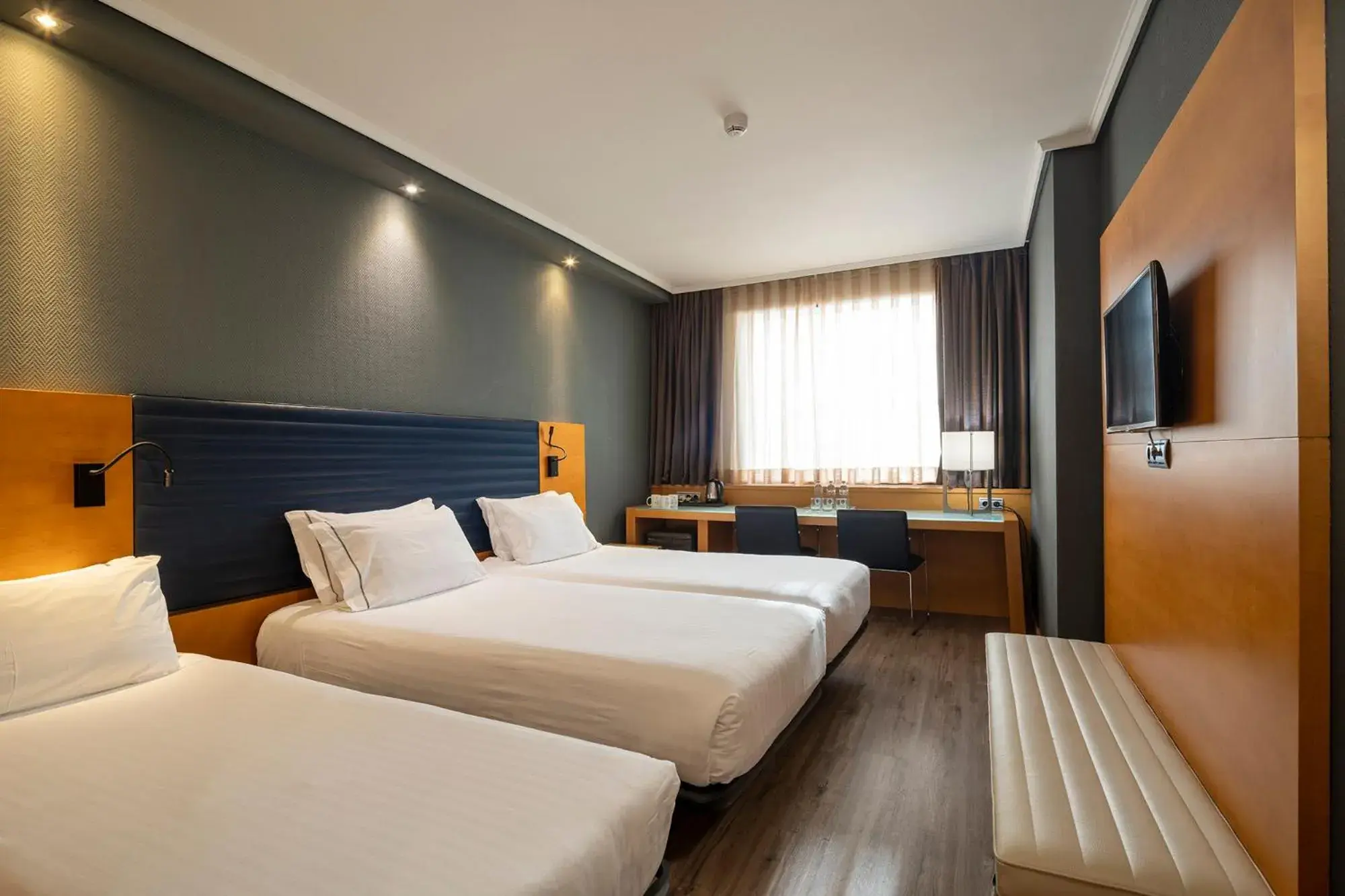 Bed in Hotel Indautxu Bed in Hotel Indautxu