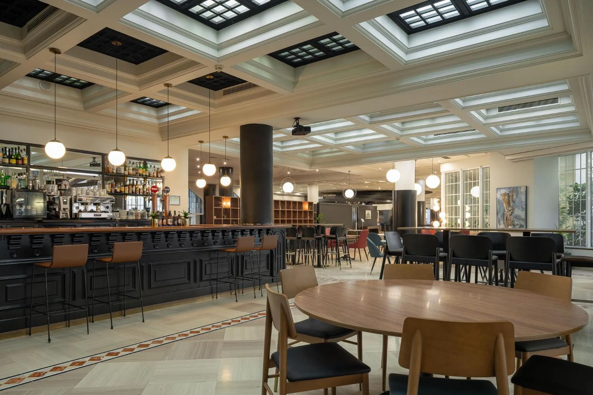 Lounge or bar in Hotel Indautxu