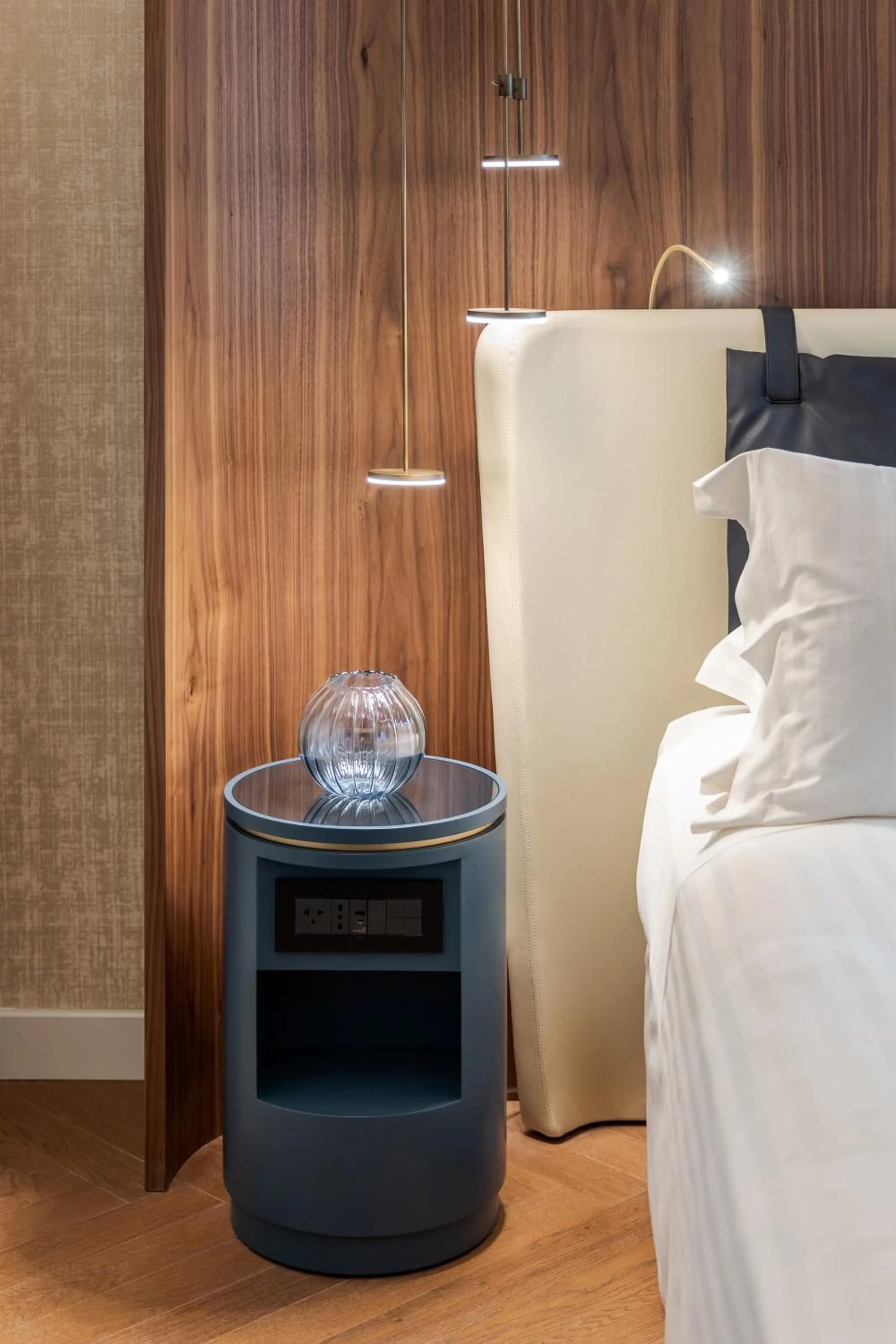 hair dresser, Bed in Casa Baglioni Milan - The Leading Hotels of the World