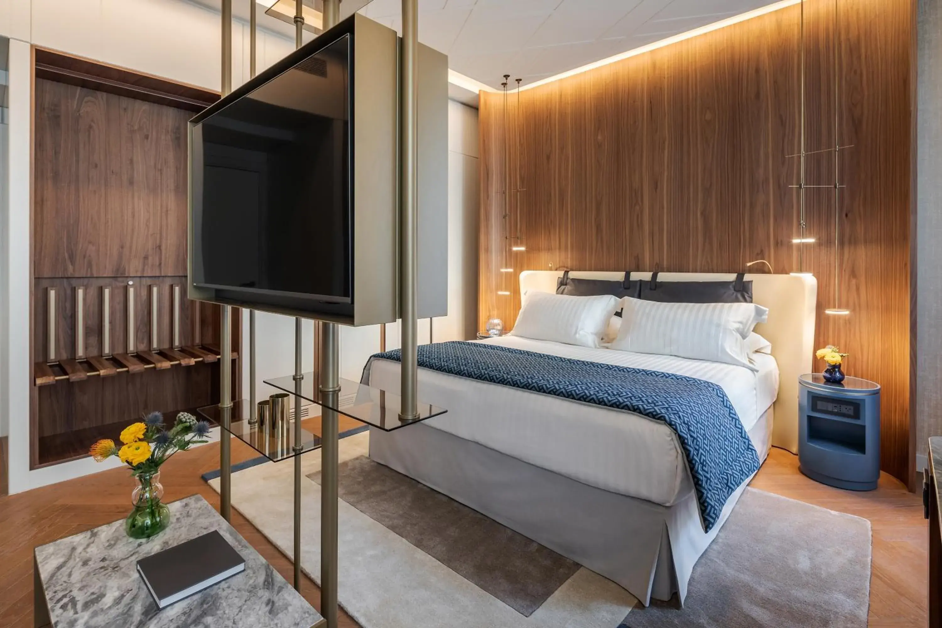 Bedroom, Bed in Casa Baglioni Milan - The Leading Hotels of the World Bedroom, Bed in Casa Baglioni Milan - The Leading Hotels of the World