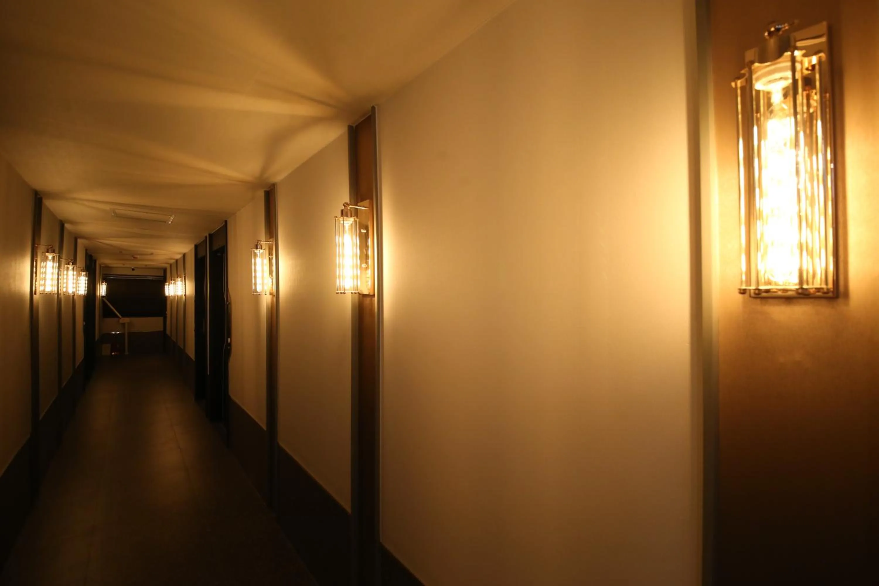 Area and facilities in 25 Hotel