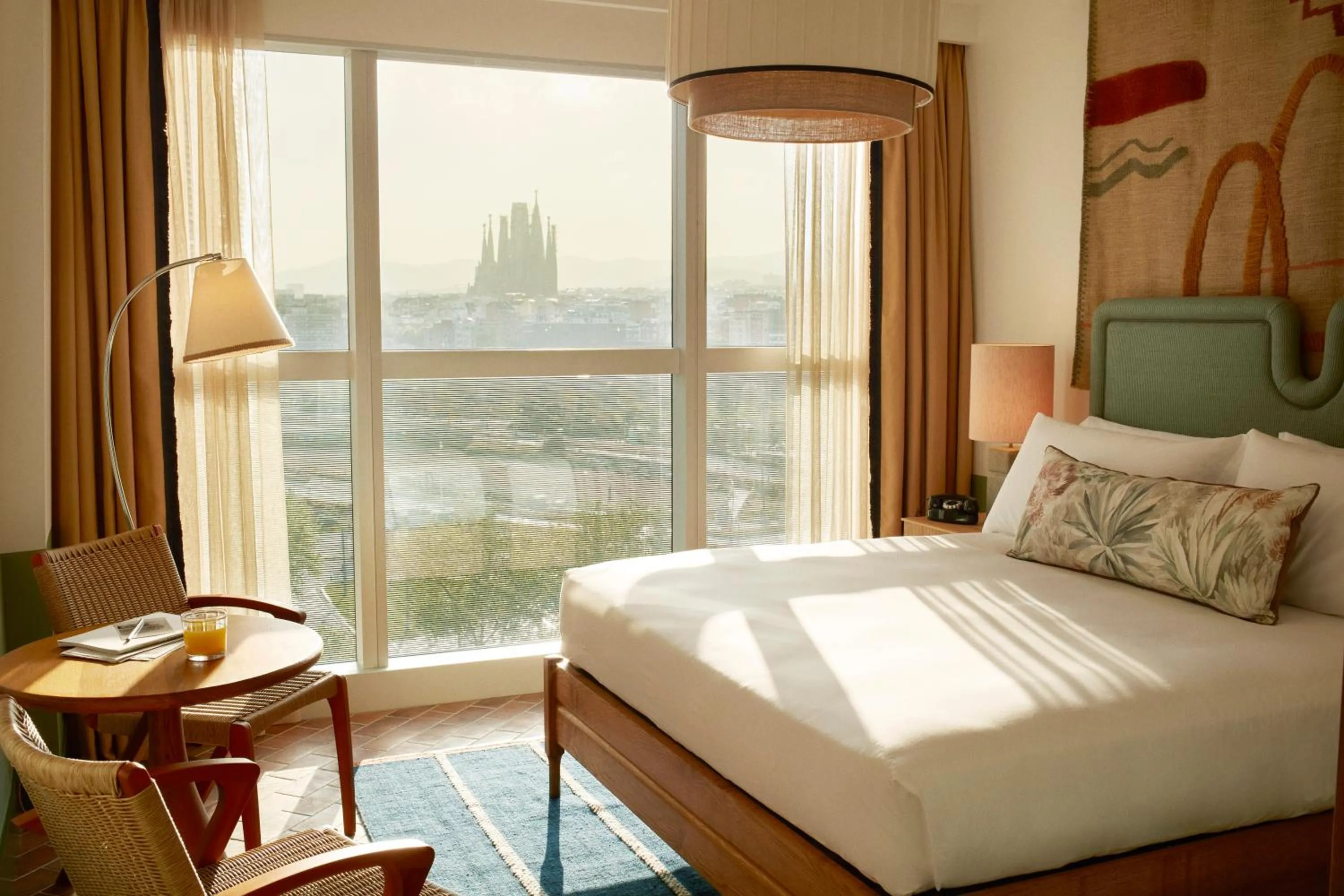 Bed in The Hoxton, Poblenou