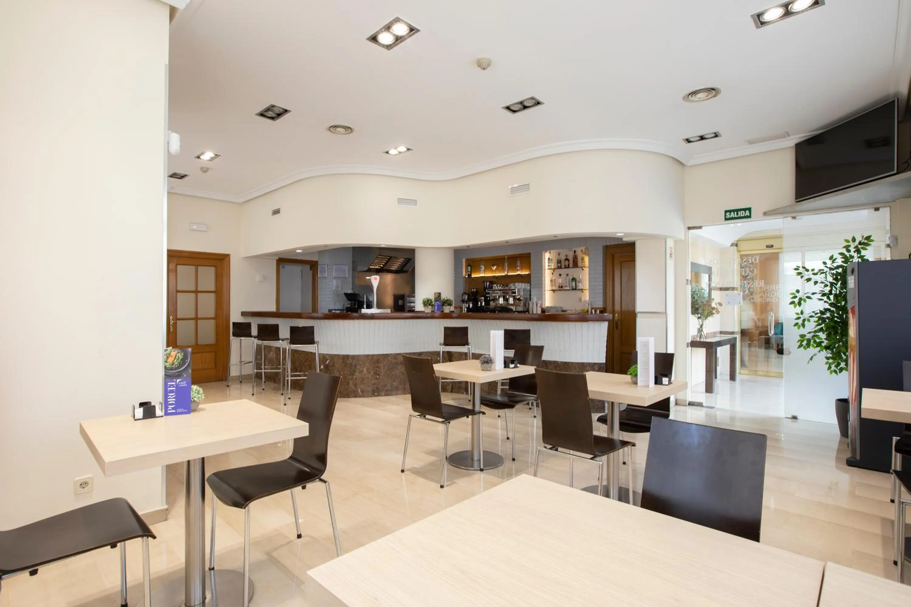 Lounge or bar in Porcel Torre Garden