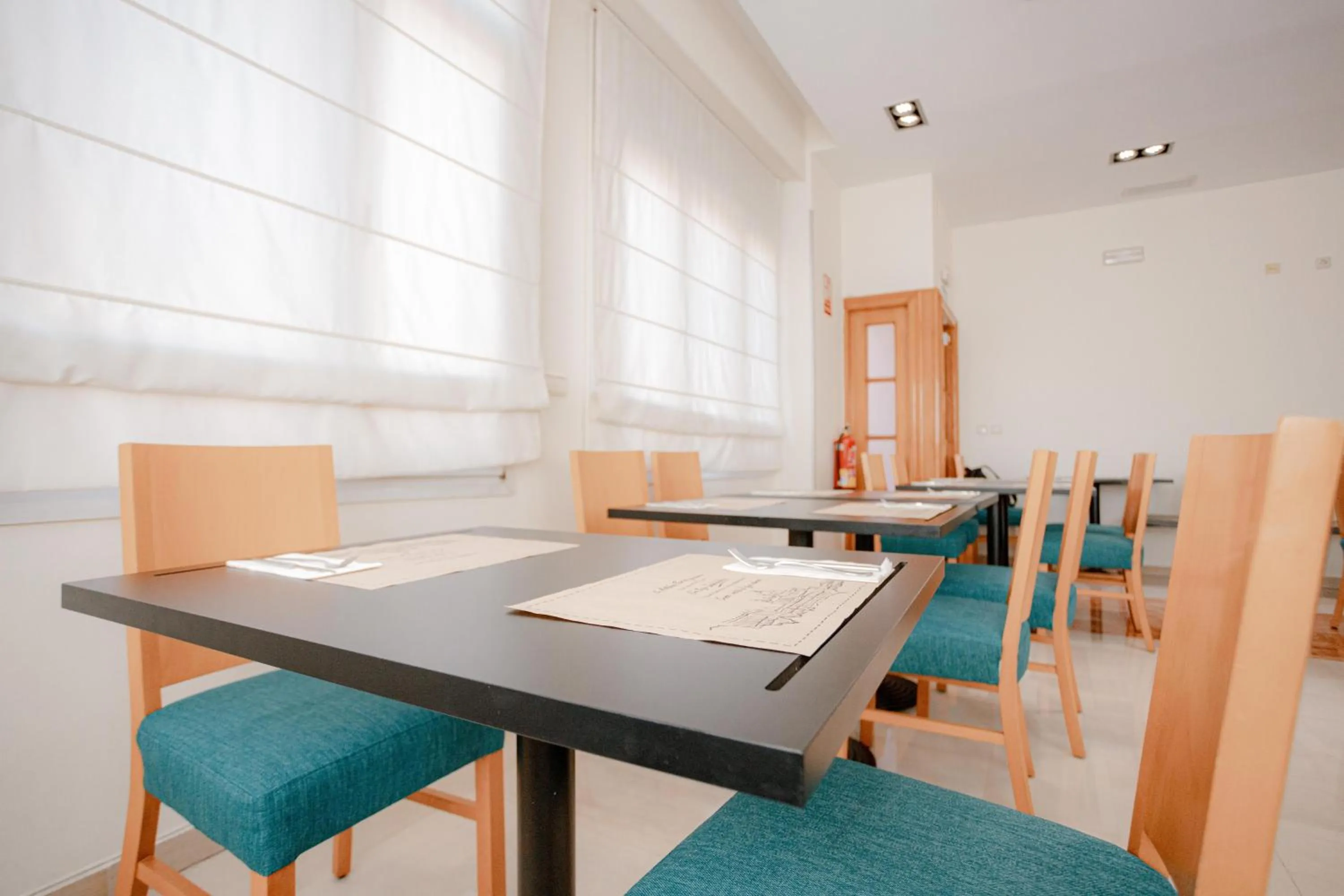 Dining area in Porcel Torre Garden