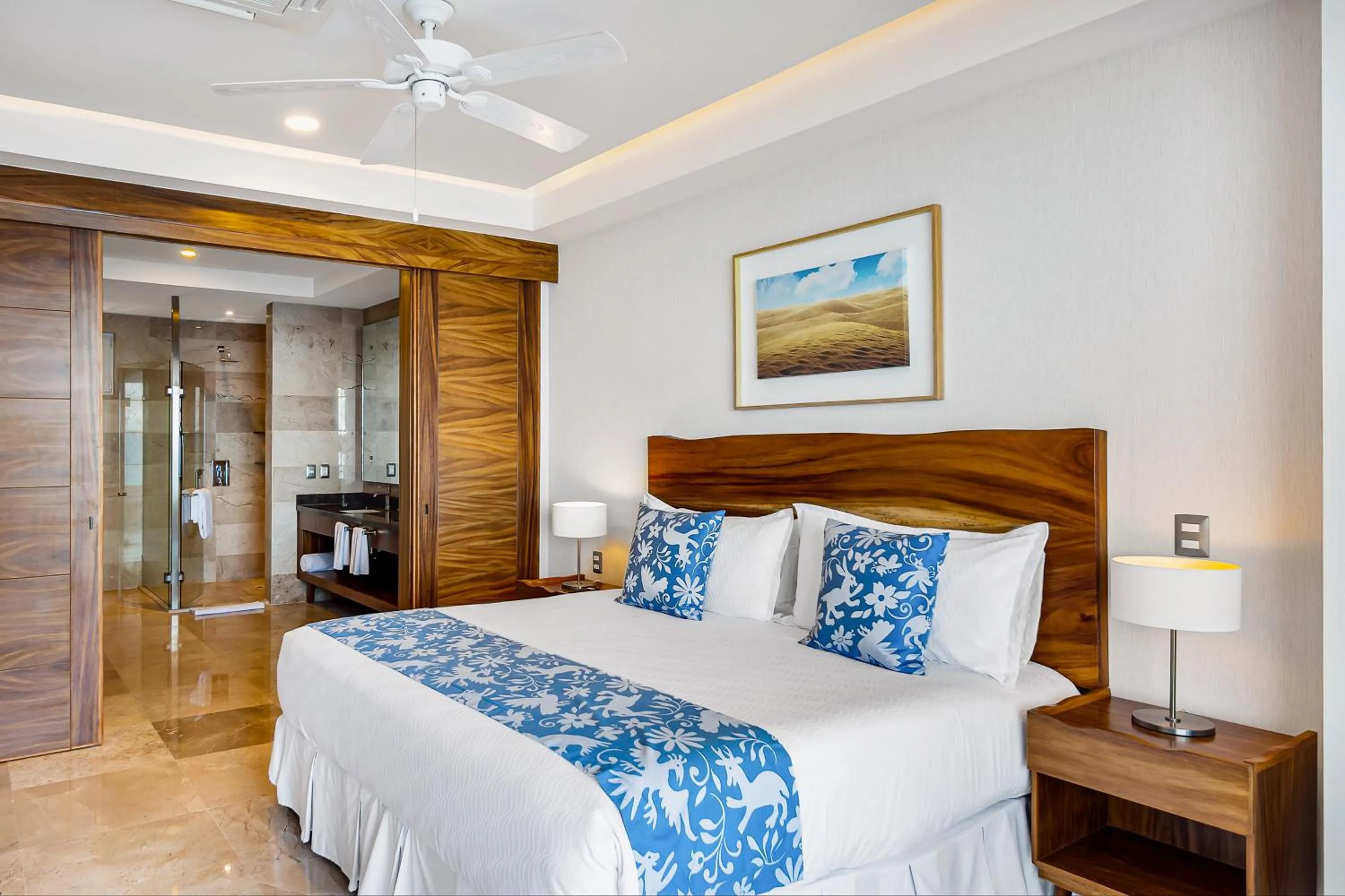 Bed in Blue Horizon 603