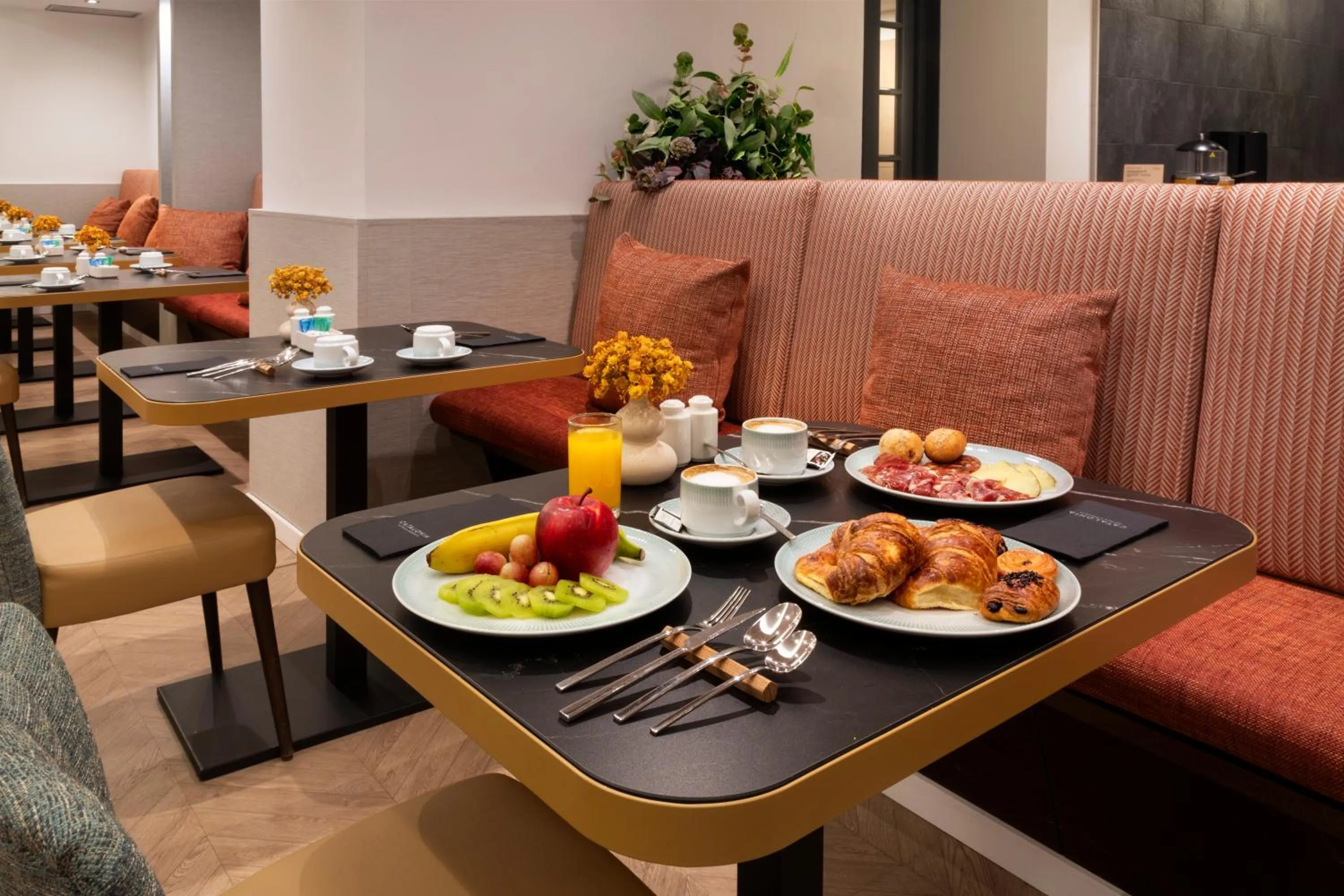 Breakfast in Catalonia Goya