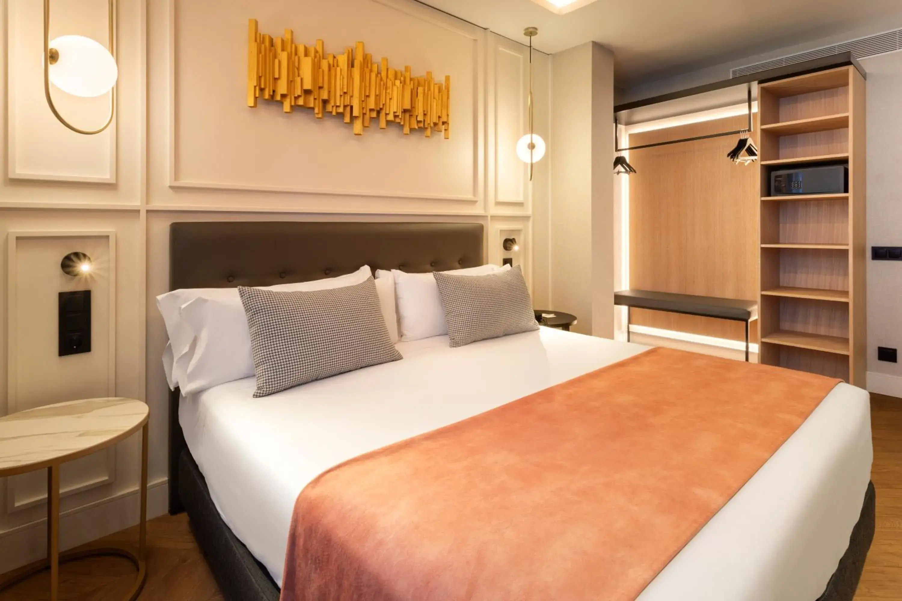 Bed in Catalonia Goya Bed in Catalonia Goya