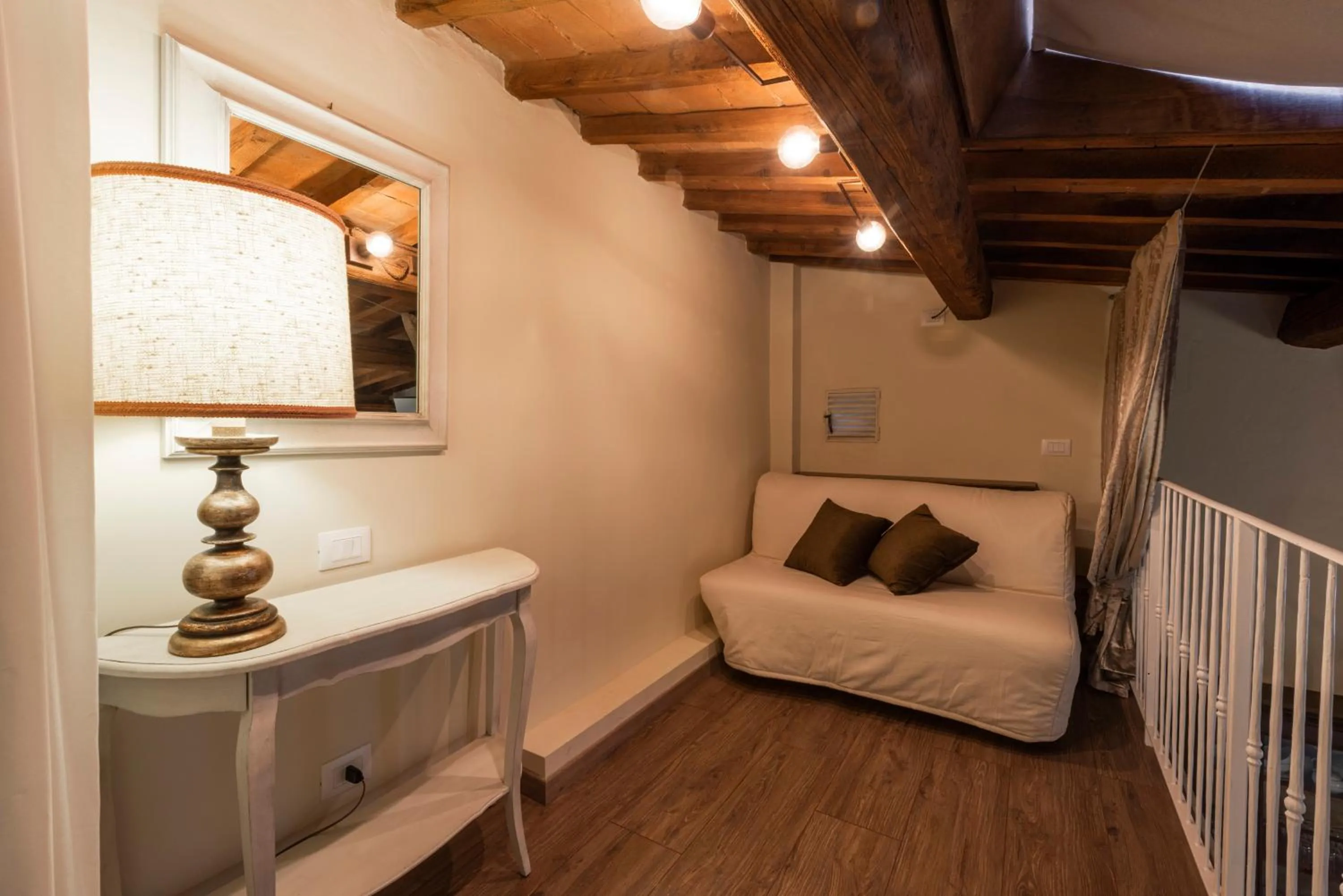 Photo of the whole room, Bed in Casa Griselda by Mmega