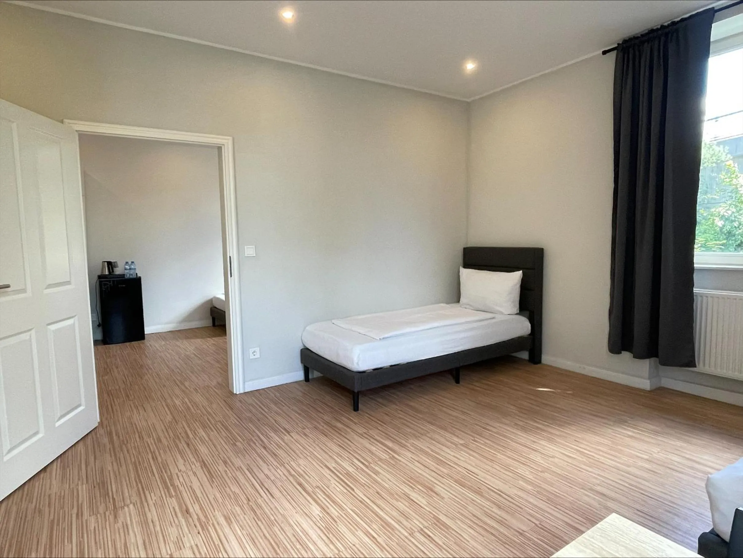 Photo of the whole room, Bed in Ahoi Hostel