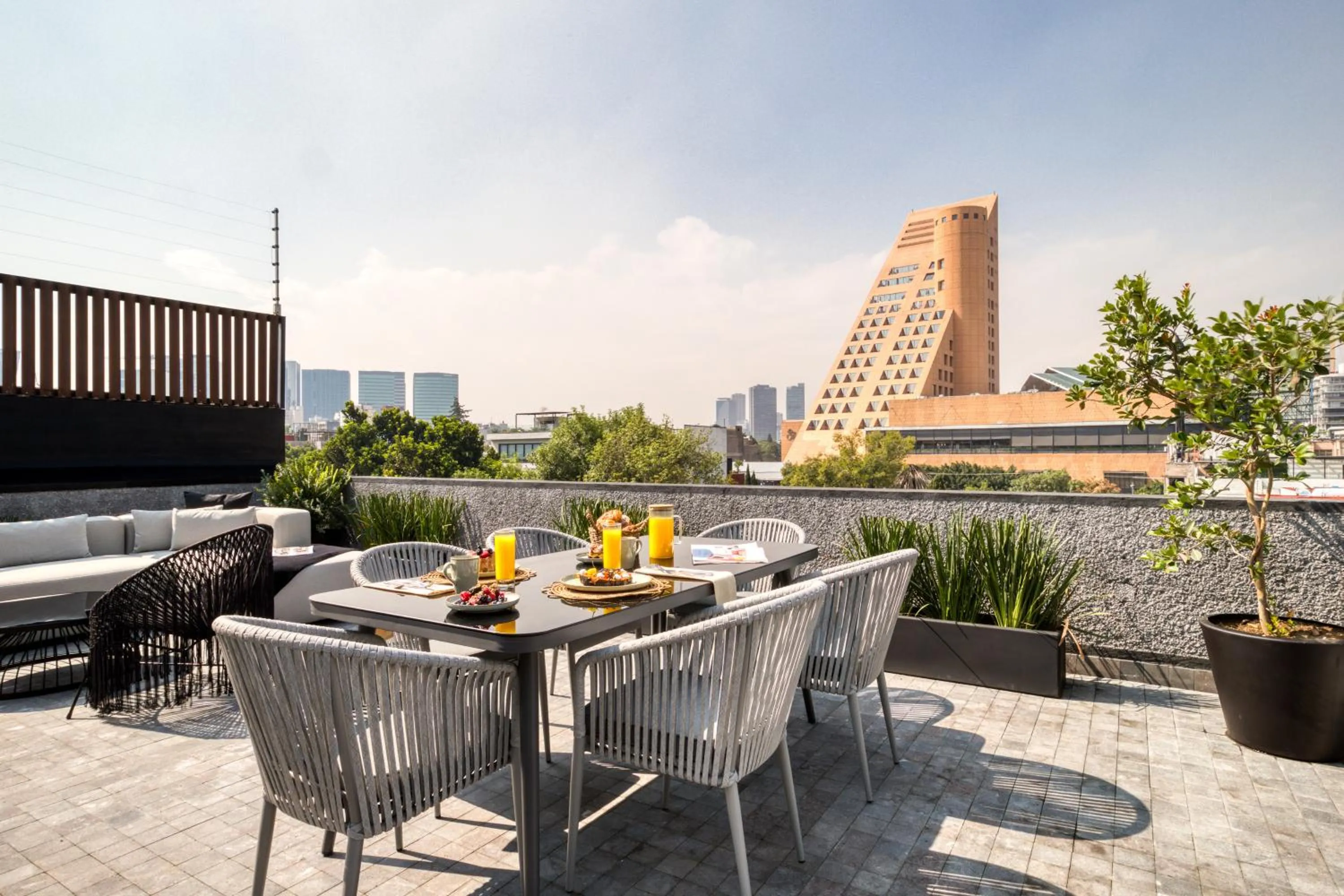 Balcony/Terrace in ULIV Edgar Allan Poe