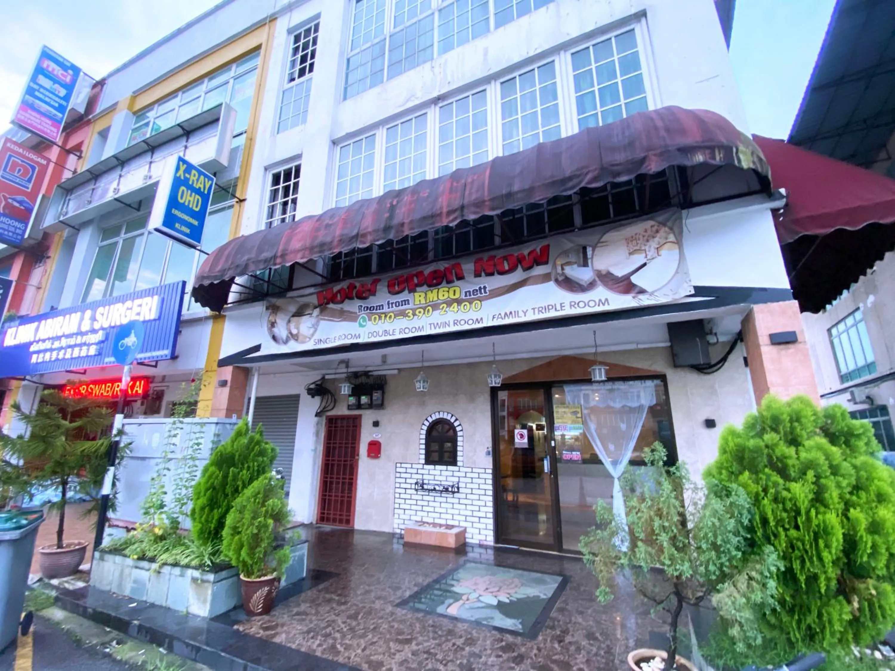 MR Hotel Nusa Bestari