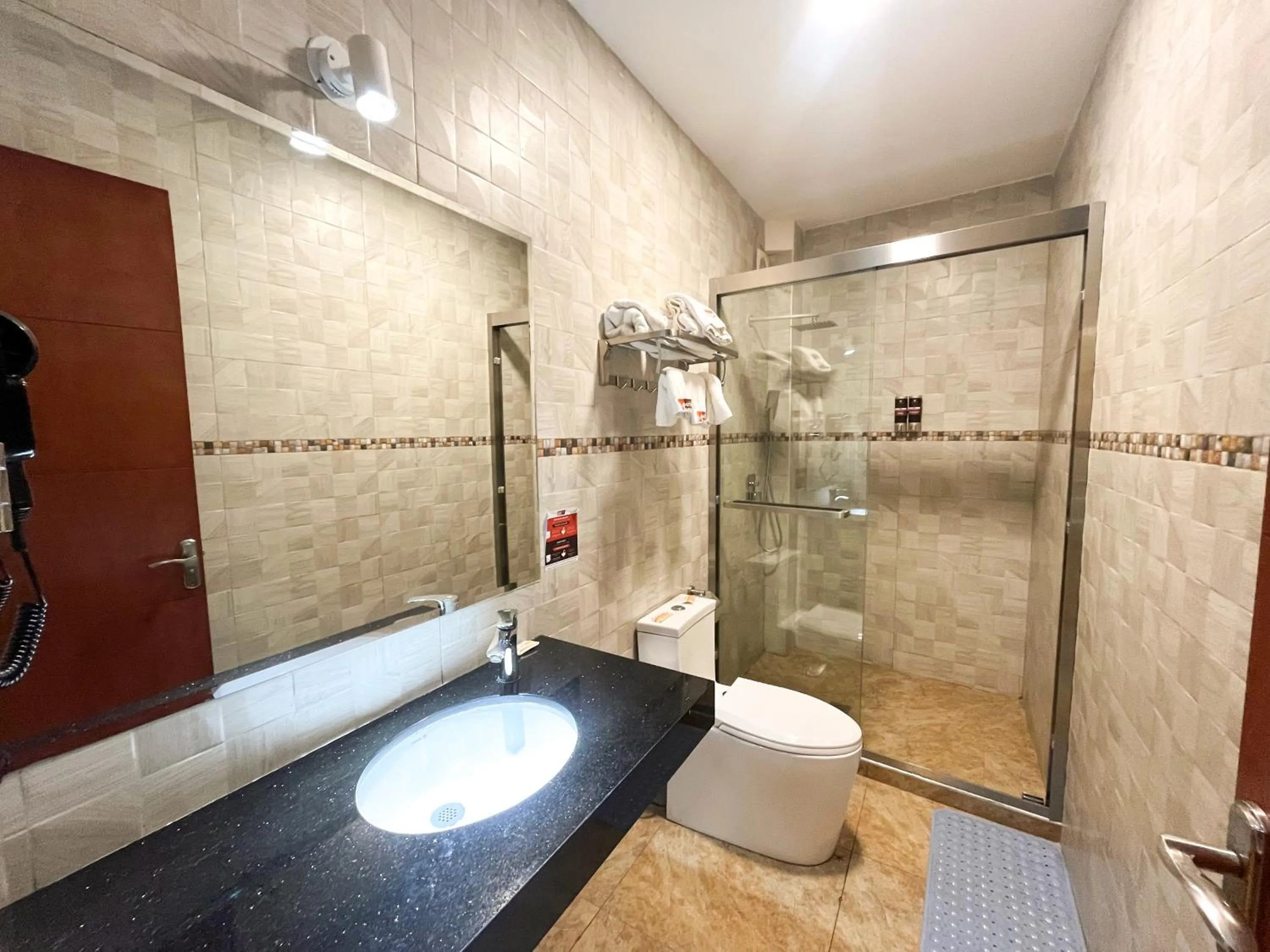 Bathroom in SM HOTEL Plus