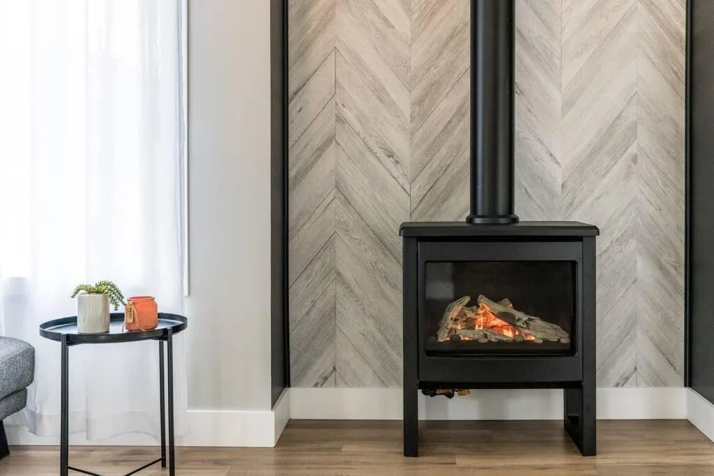 flat iron in Initial- Soeur No15 - MSA