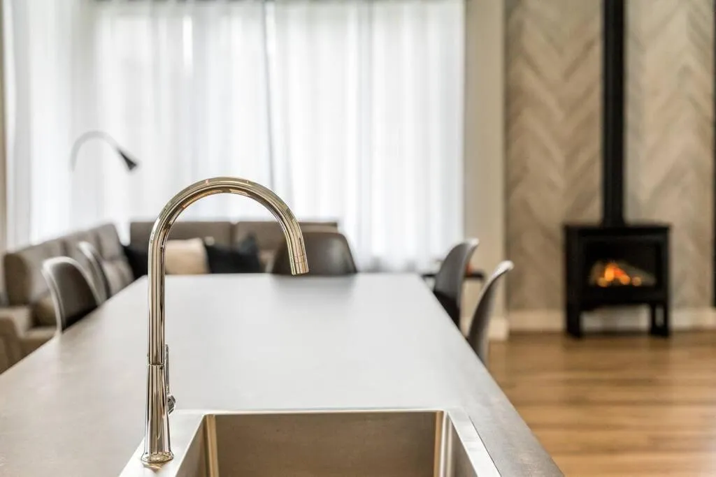 flat iron in Initial- Soeur No15 - MSA