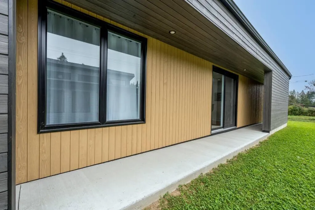 Property building in Initial- Soeur No15 - MSA