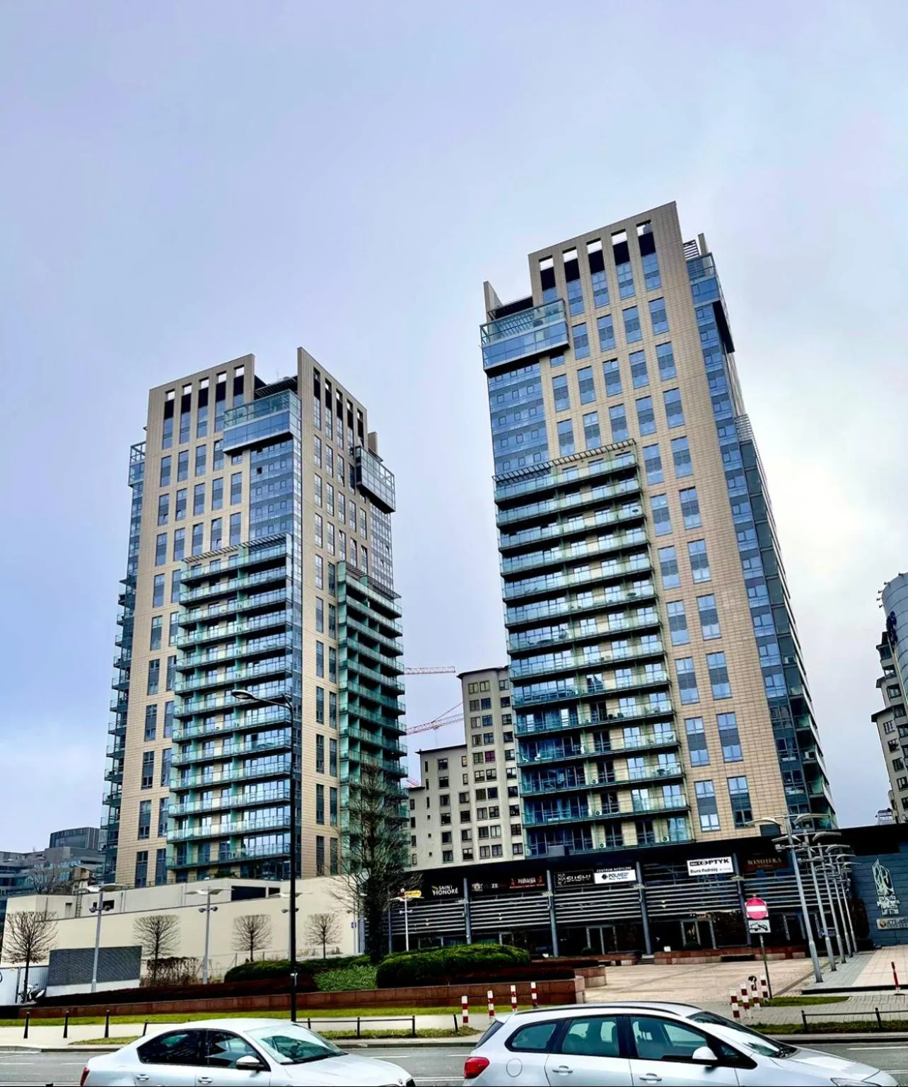 Property building in City Centre Platinum Towers Apartment
