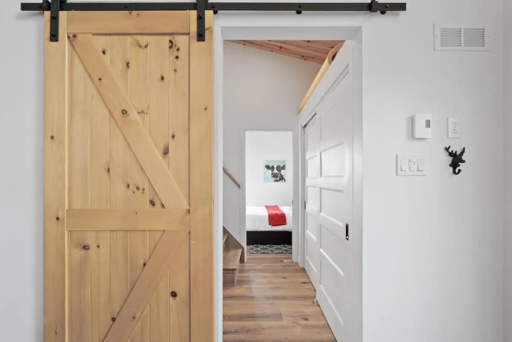 Bed in Initial / Mano / MSA