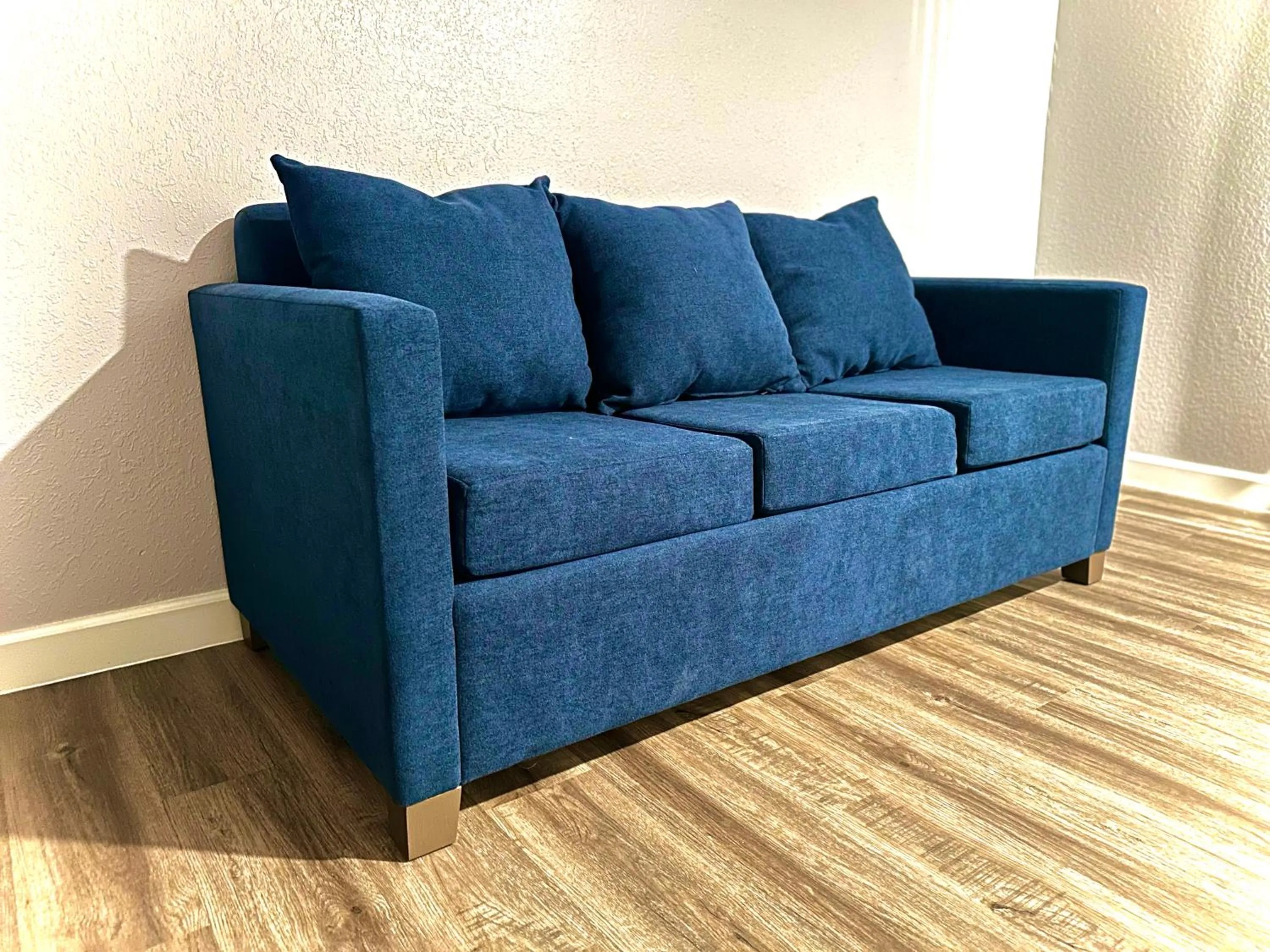 Seating area in Sylvester Inn