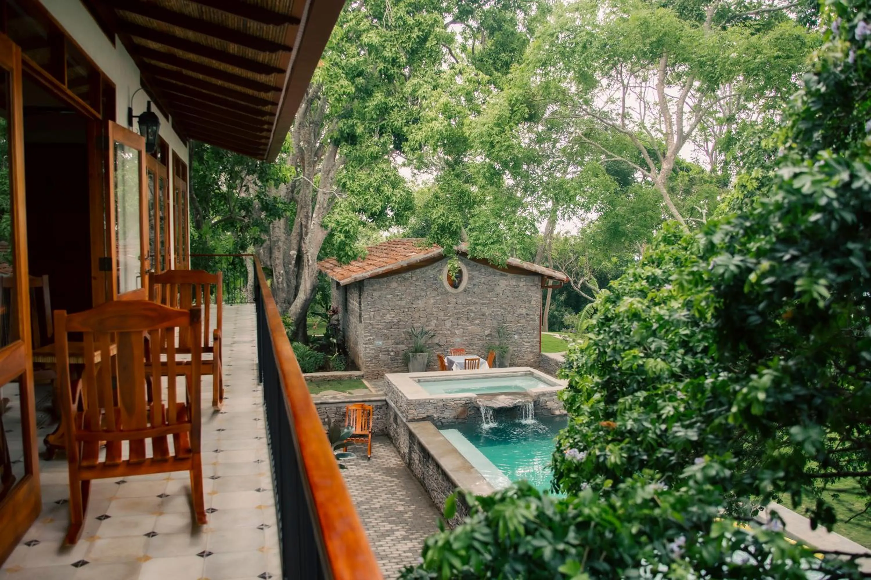 Property building in El Guayacán