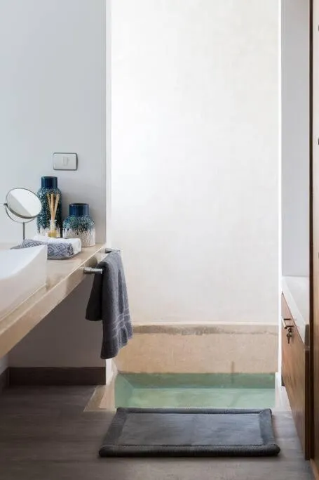 Neem 21 NILAY, Elegant Apartment 10 min from the Beach