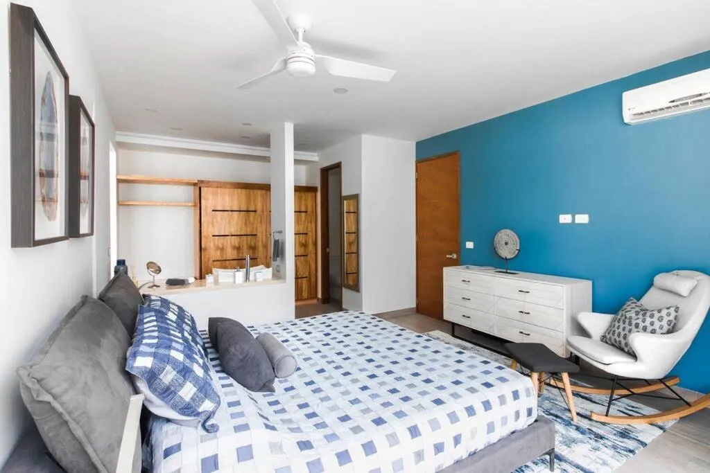 Bed in Neem 21 NILAY, Elegant Apartment 10 min from the Beach