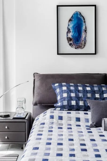 Bed in Neem 21 NILAY, Elegant Apartment 10 min from the Beach