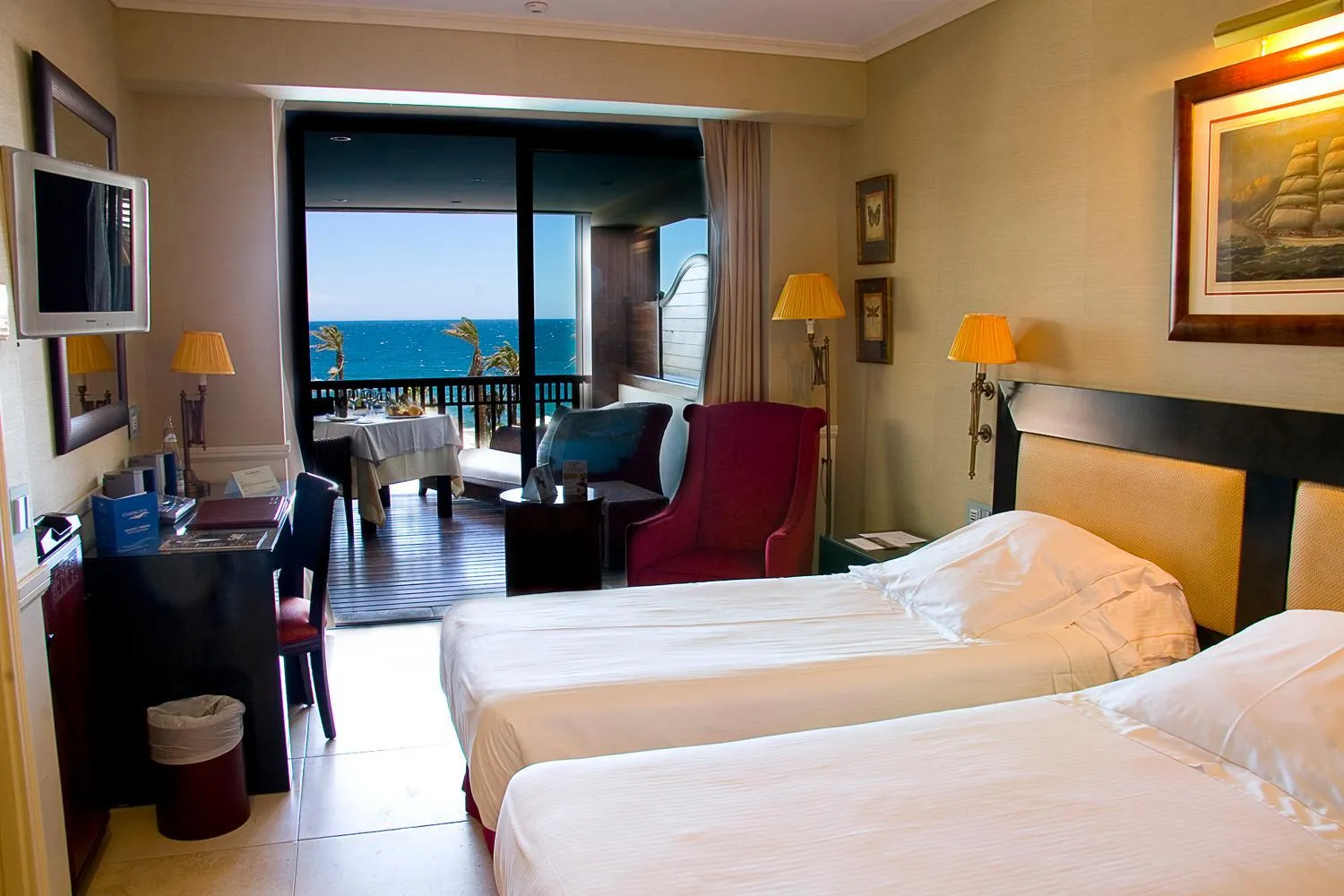 Photo of the whole room, Bed in Gran Hotel Guadalpín Banus