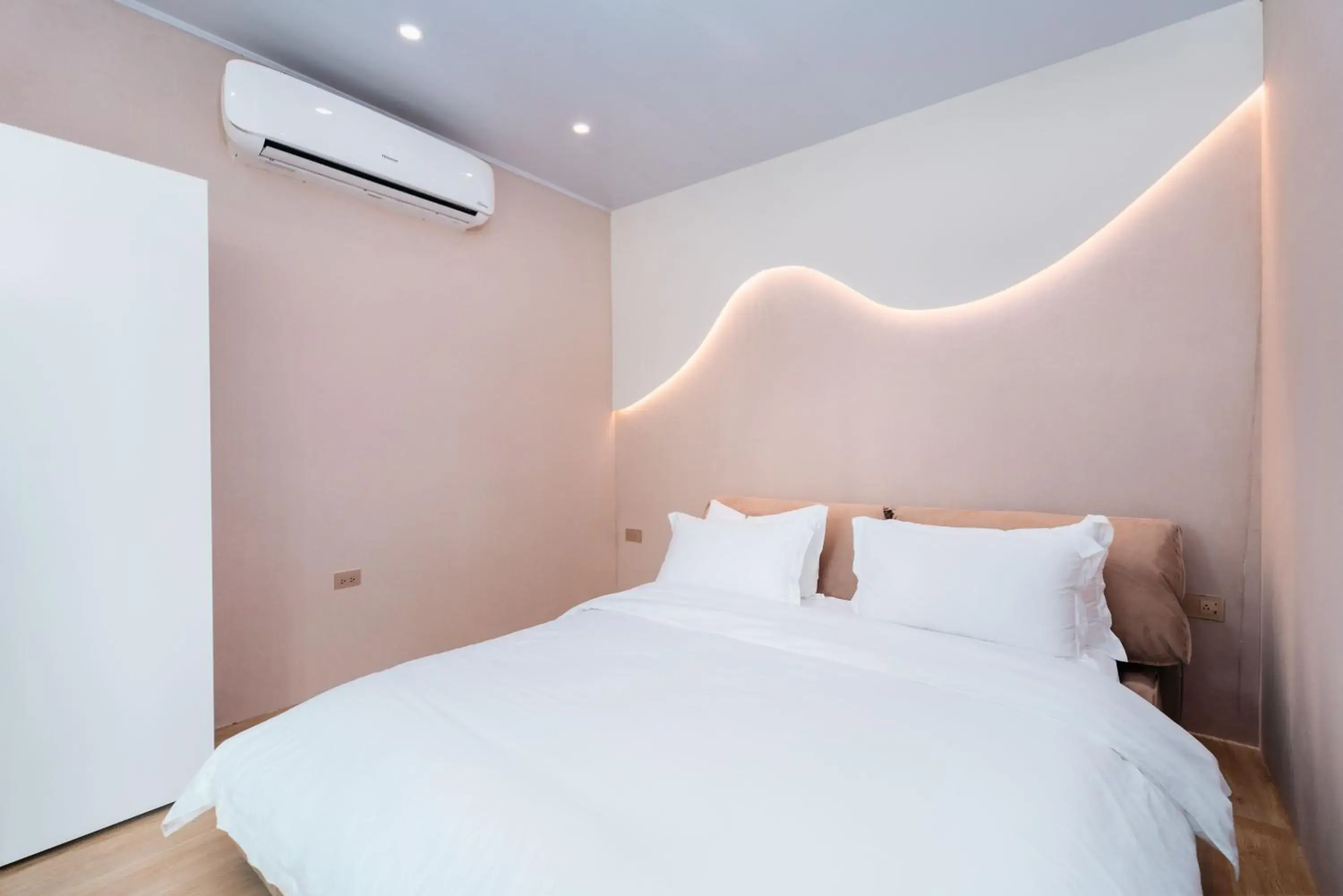 Bedroom, Bed in Alaya Yoga & Surf & Retreat Bedroom, Bed in Alaya Yoga & Surf & Retreat