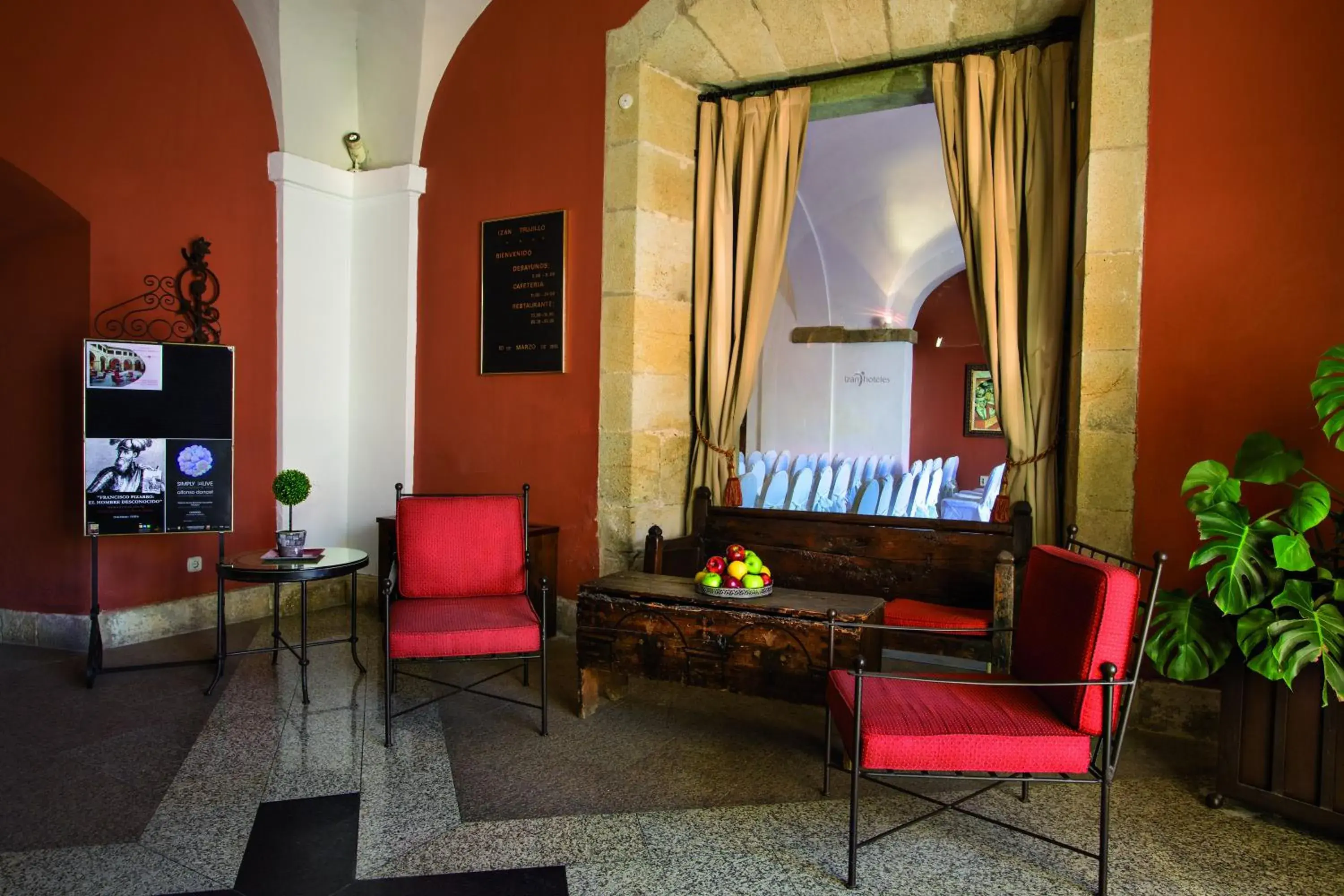 Lobby or reception in Izan Trujillo Lobby or reception in Izan Trujillo