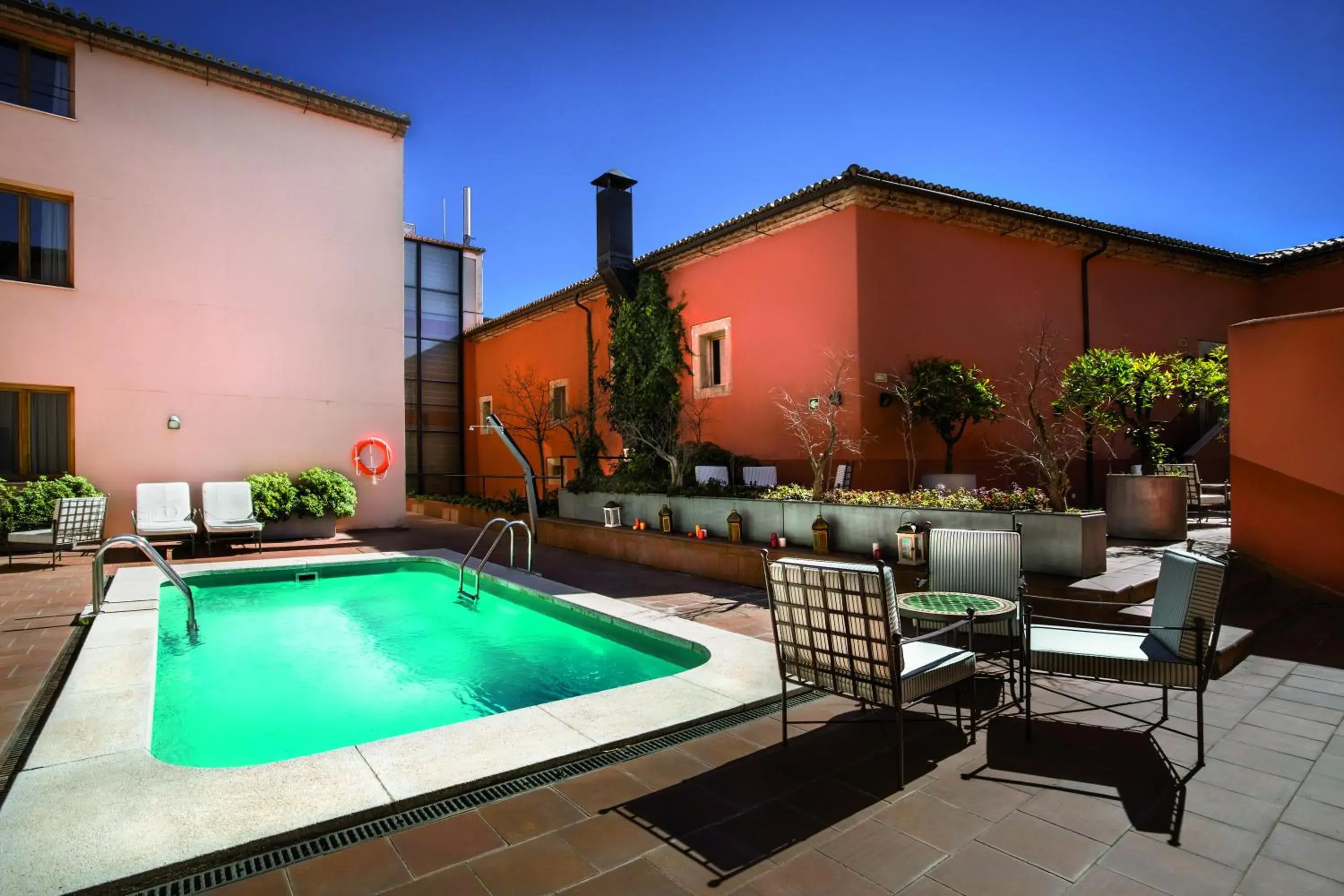 Swimming pool in Izan Trujillo Swimming pool in Izan Trujillo