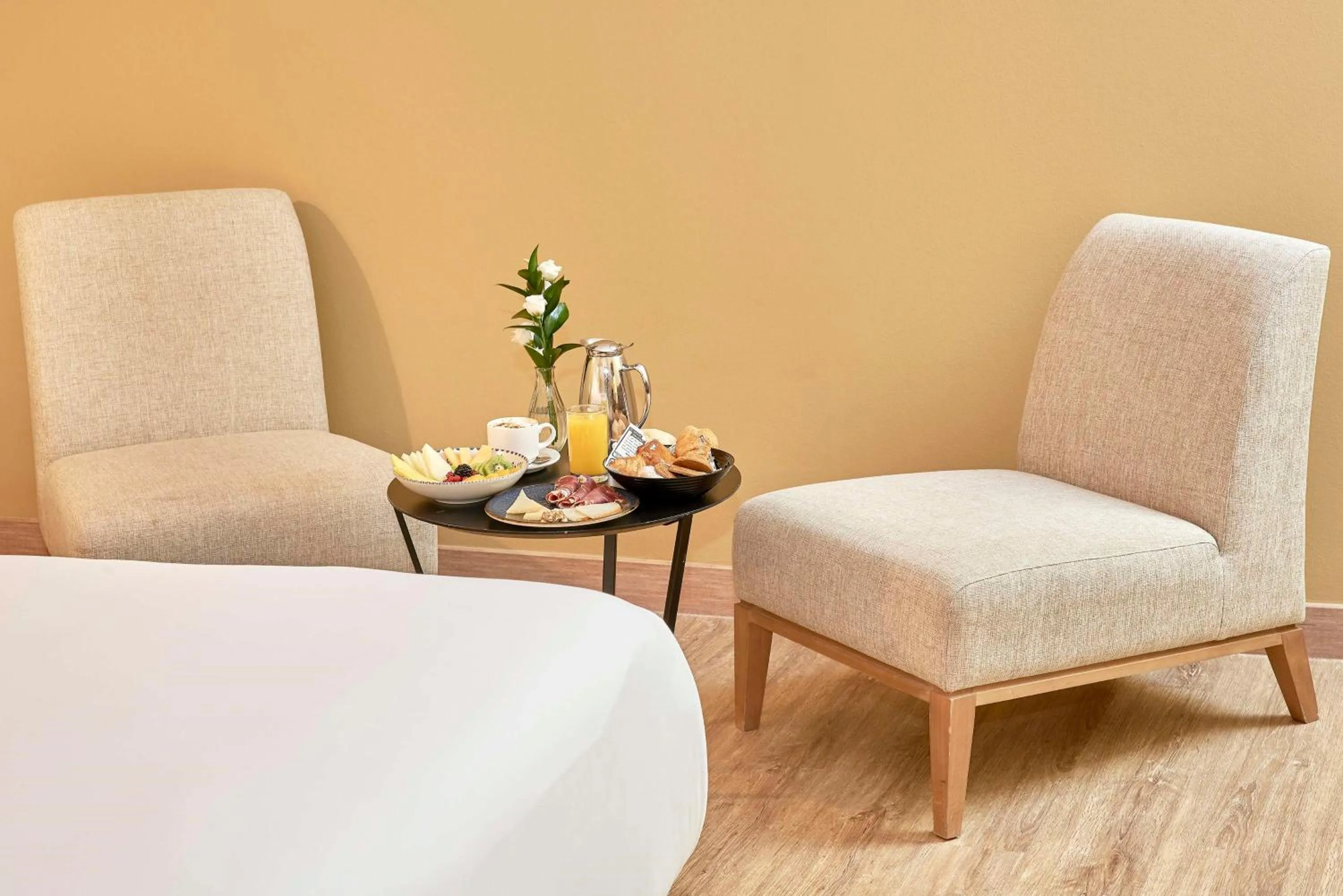 Bedroom in NH Collection Cáceres Palacio de Oquendo