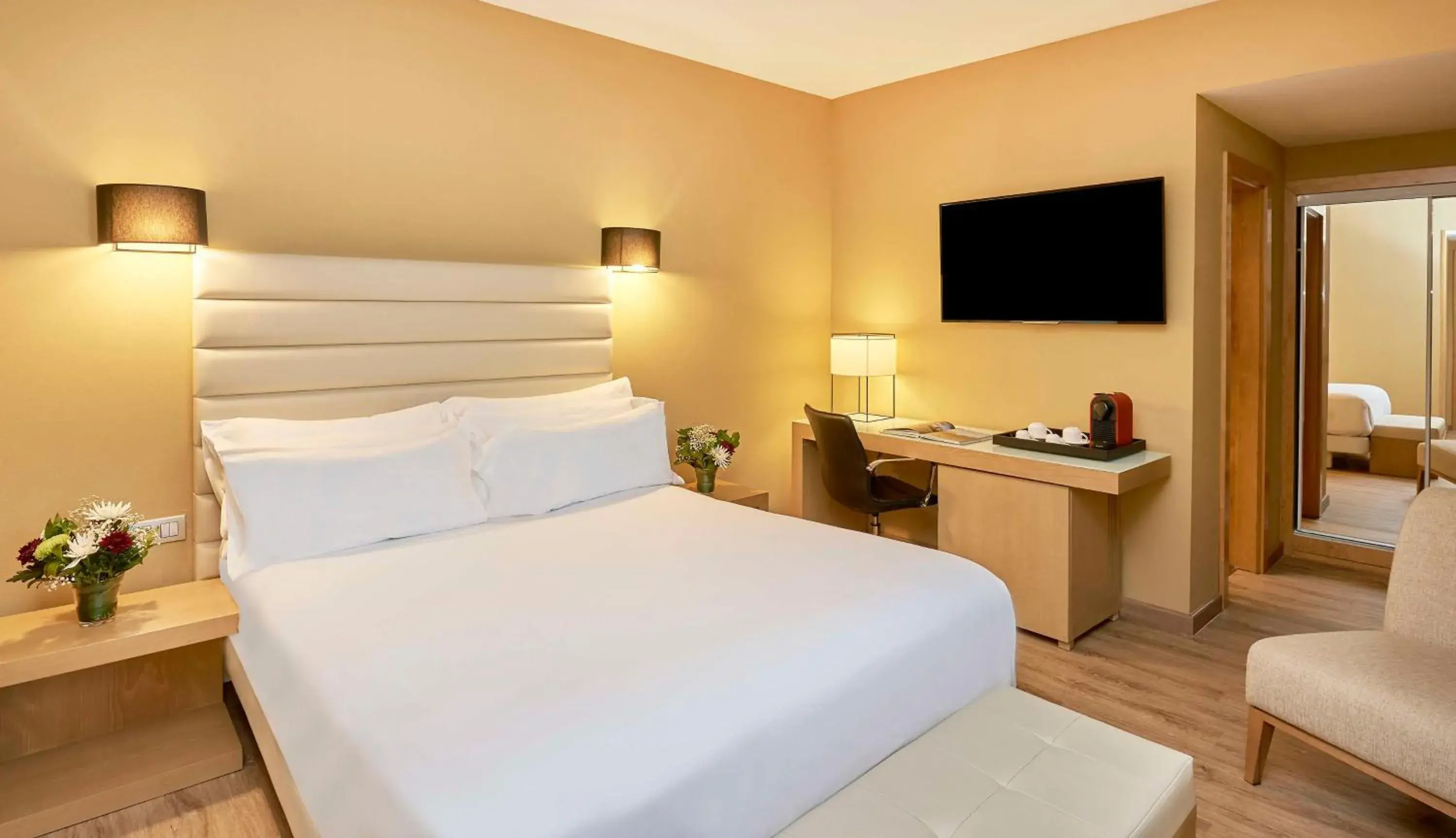 Bedroom, Bed in NH Collection Cáceres Palacio de Oquendo Bedroom, Bed in NH Collection Cáceres Palacio de Oquendo