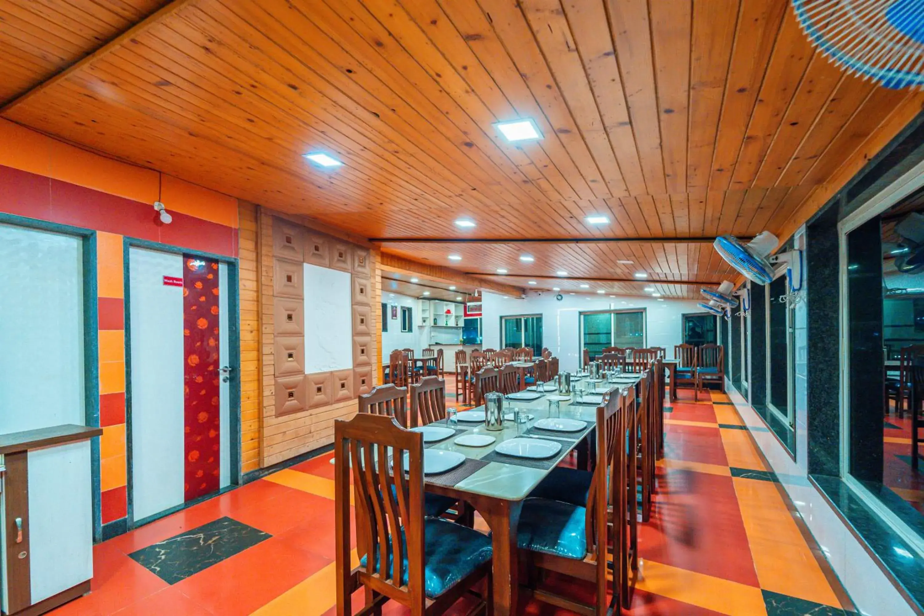 Restaurant/places to eat in Treebo Raval Resort with Valley View Restaurant/places to eat in Treebo Raval Resort with Valley View