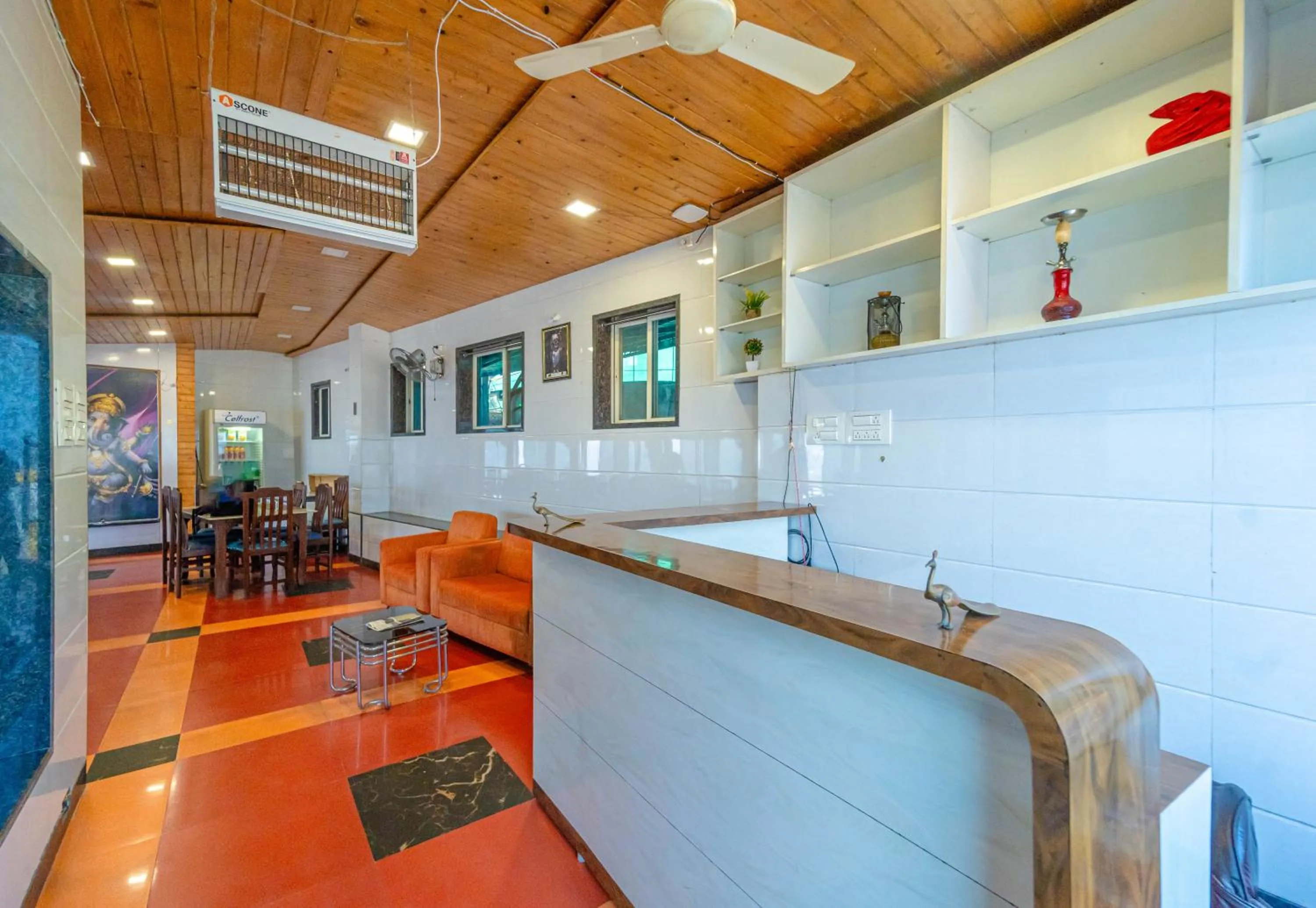 Lobby or reception in Treebo Raval Resort with Valley View