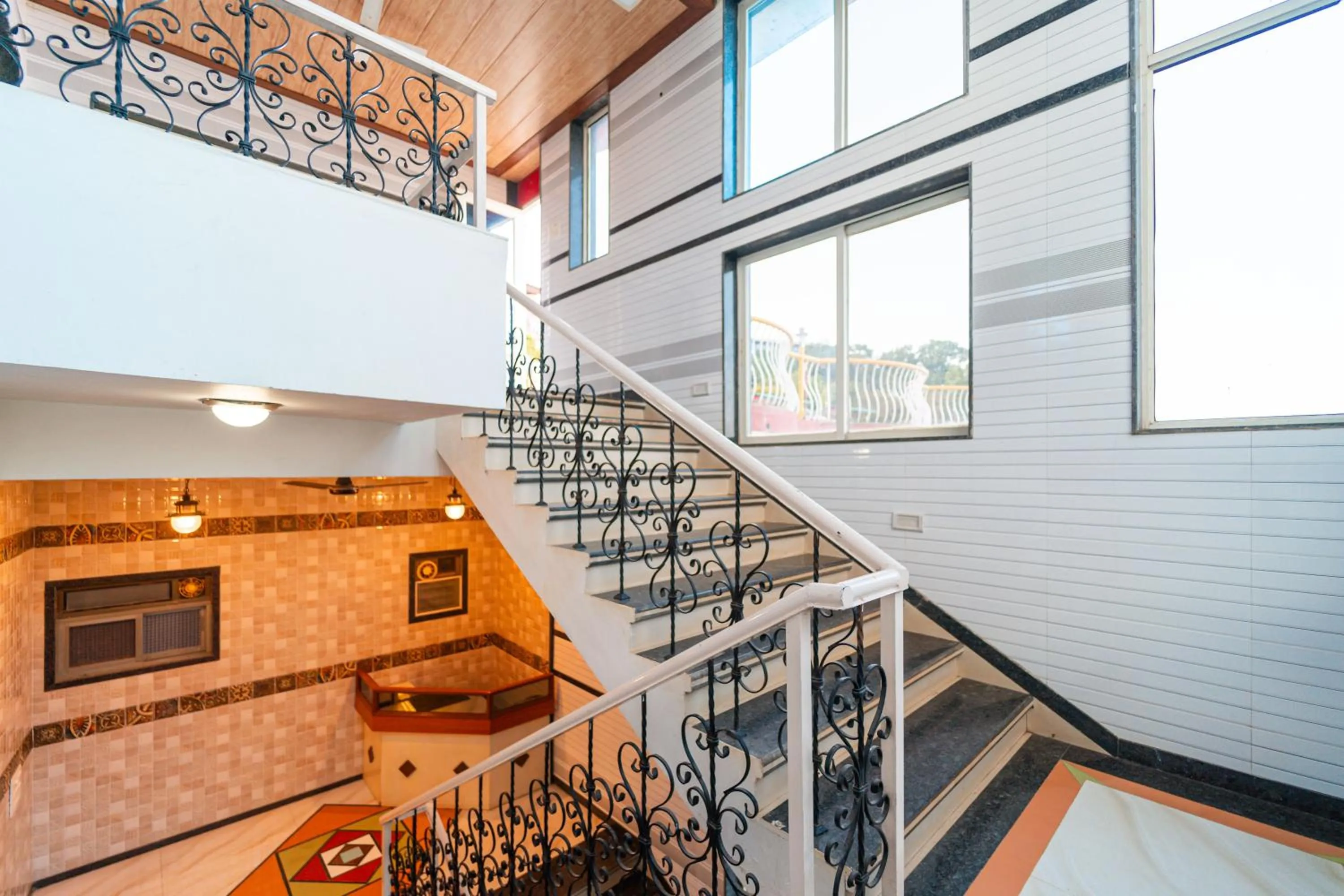 Lobby or reception in Treebo Raval Resort with Valley View