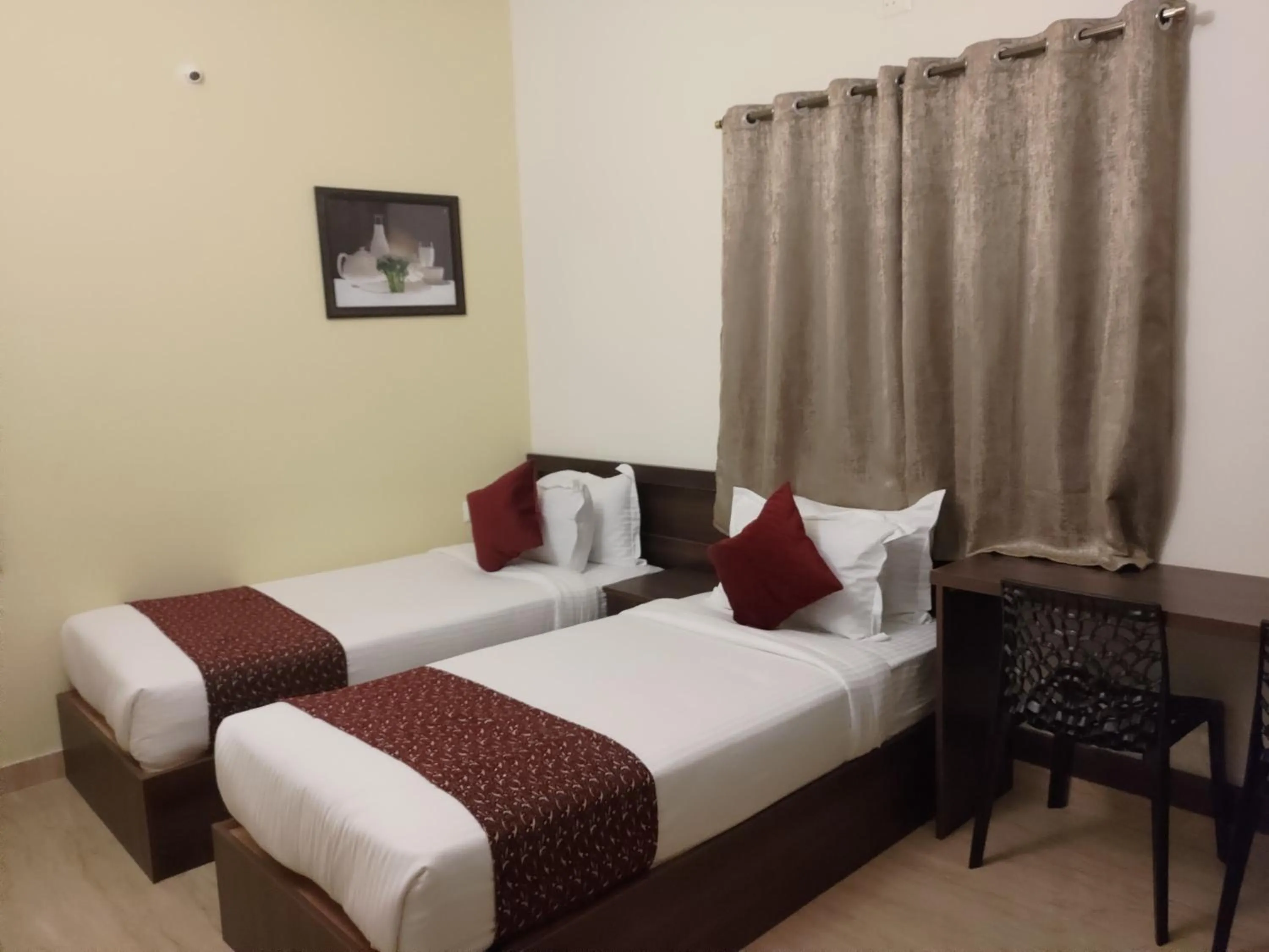 Bed in Hotel Bangalore Airport Inn, Near kempegowda Airport, Airport Pickup & Drop Available 24X7