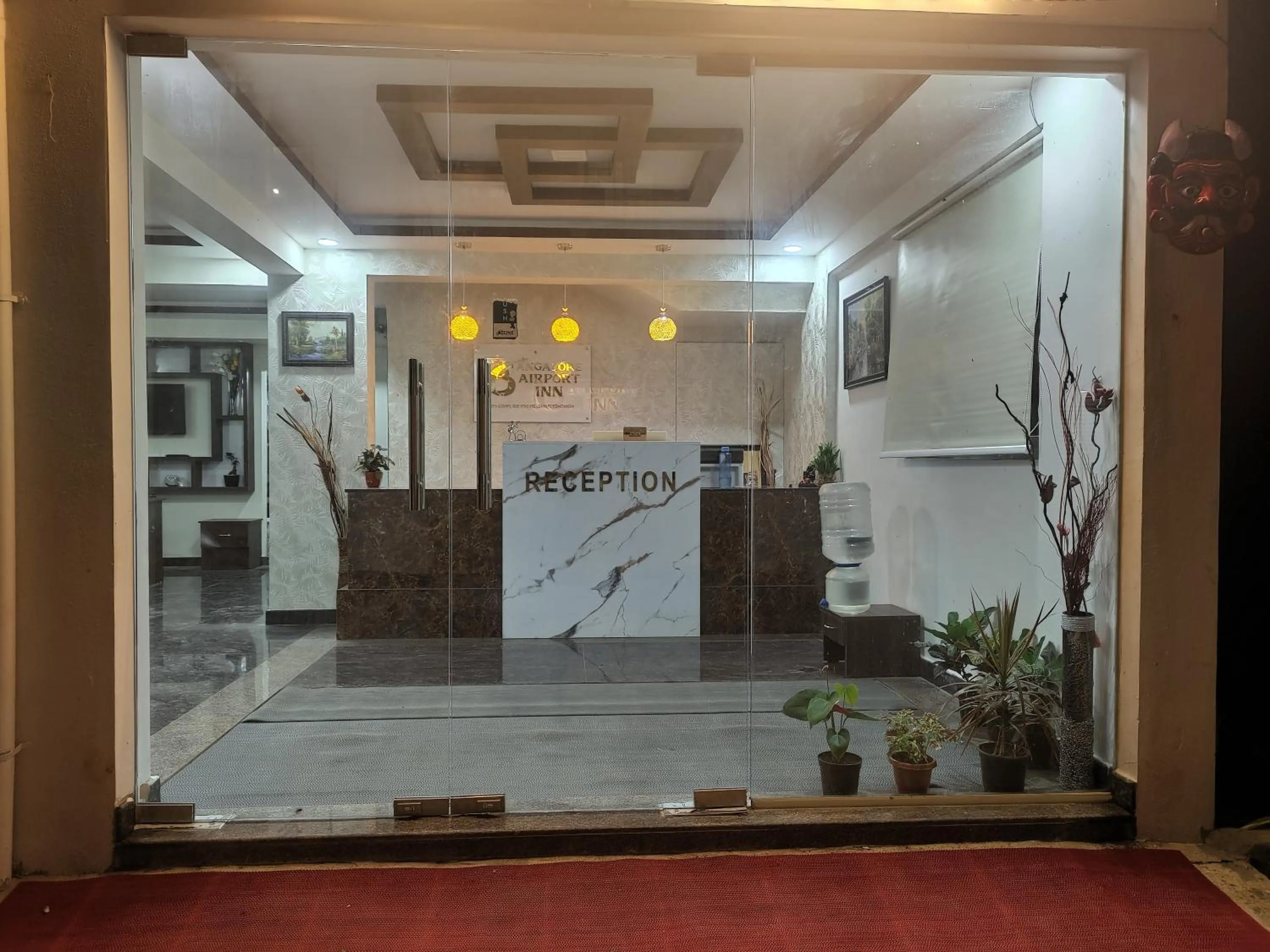 Lobby or reception in Hotel Bangalore Airport Inn, Near kempegowda Airport, Airport Pickup & Drop Available 24X7