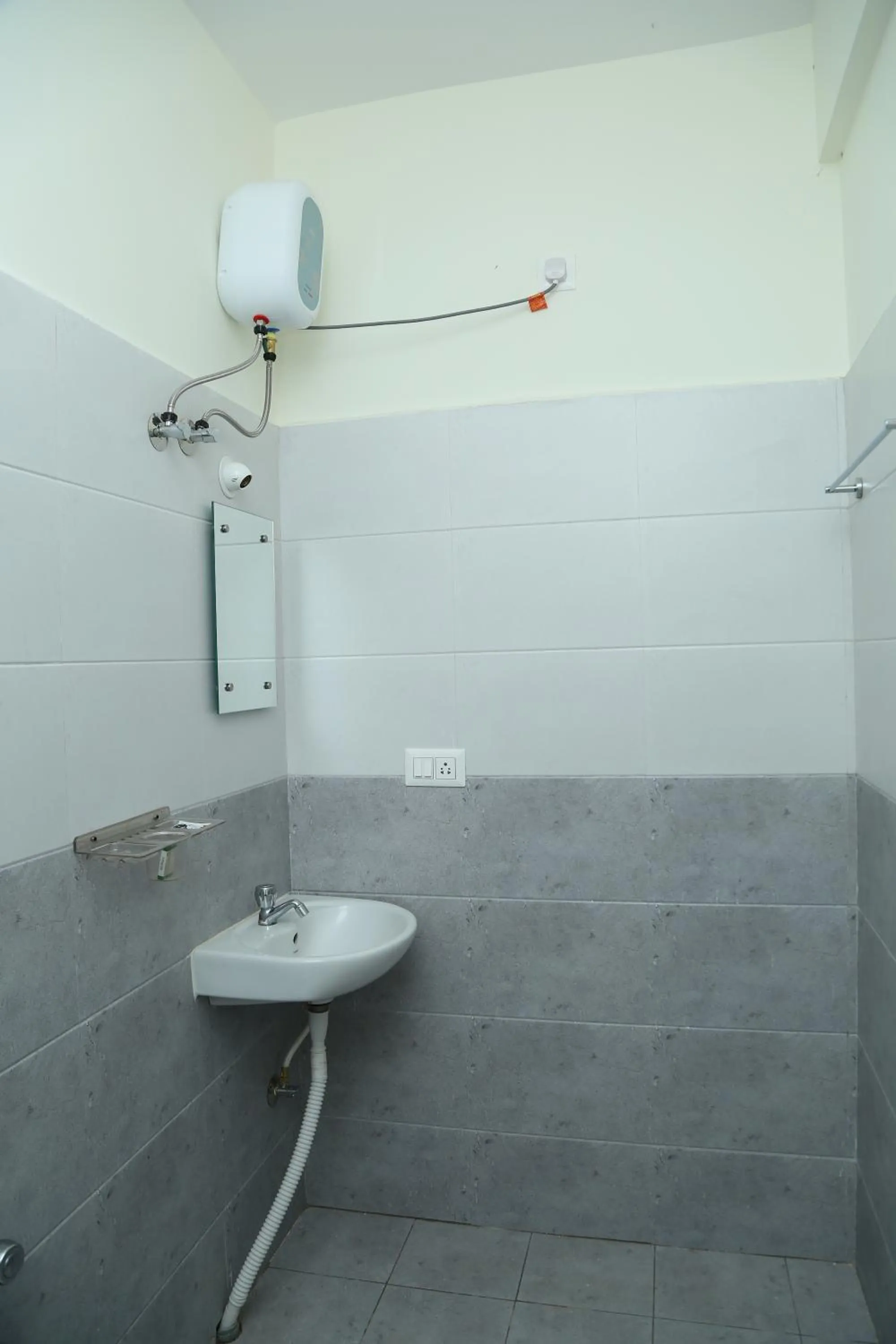 Toilet in Hotel Bangalore Airport Inn, Near kempegowda Airport, Airport Pickup & Drop Available 24X7