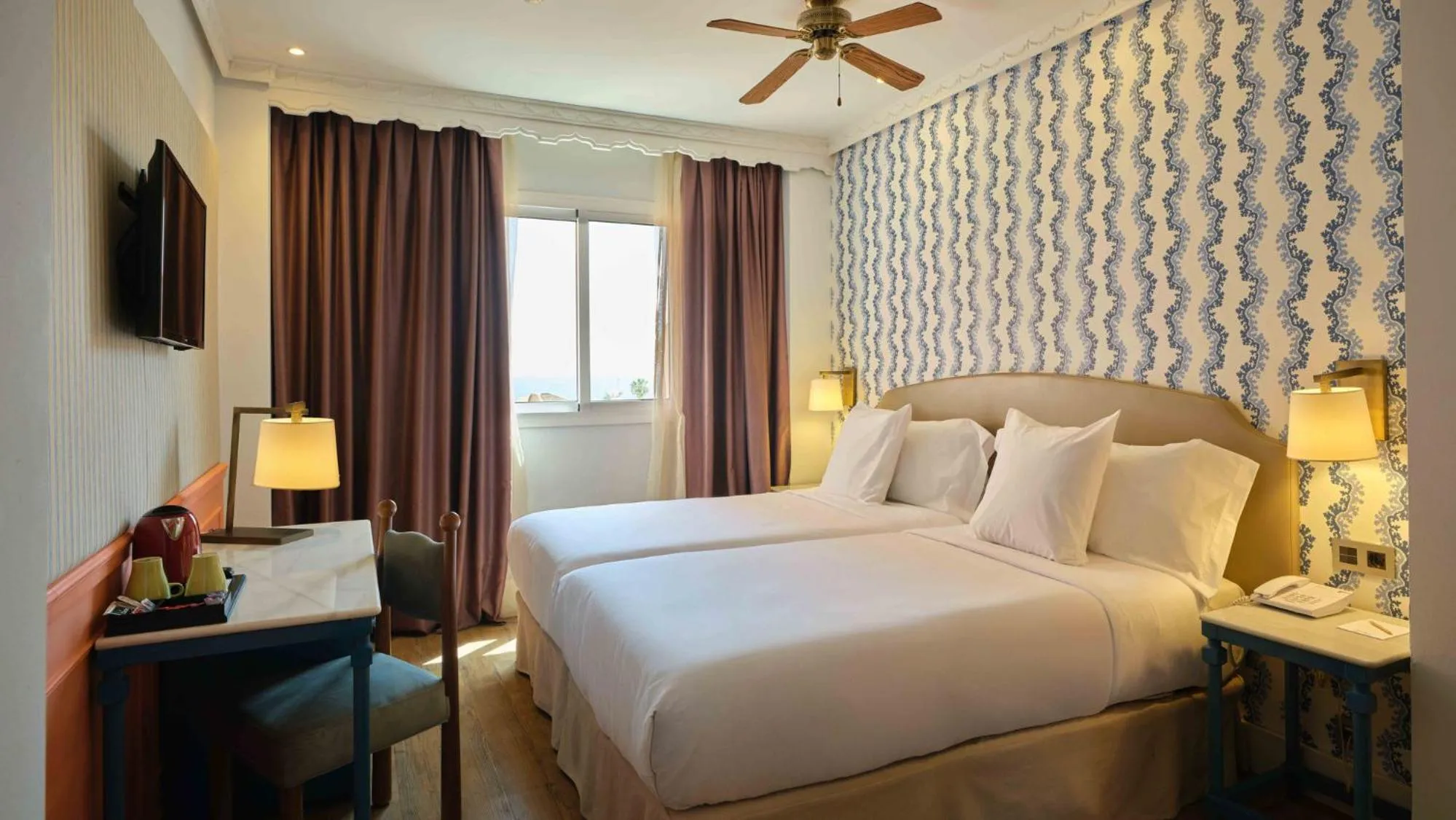 Bedroom, Bed in Fénix Torremolinos - Adults Only Recommended