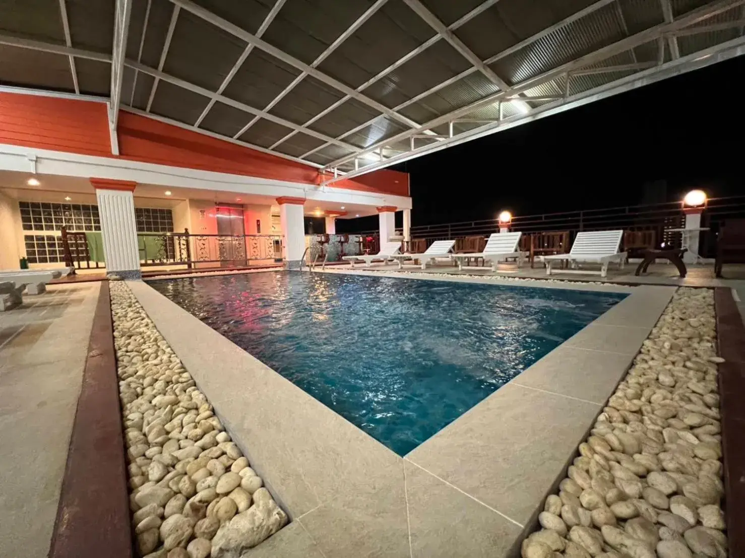 Pool view in Patong Heaven Pool view in Patong Heaven