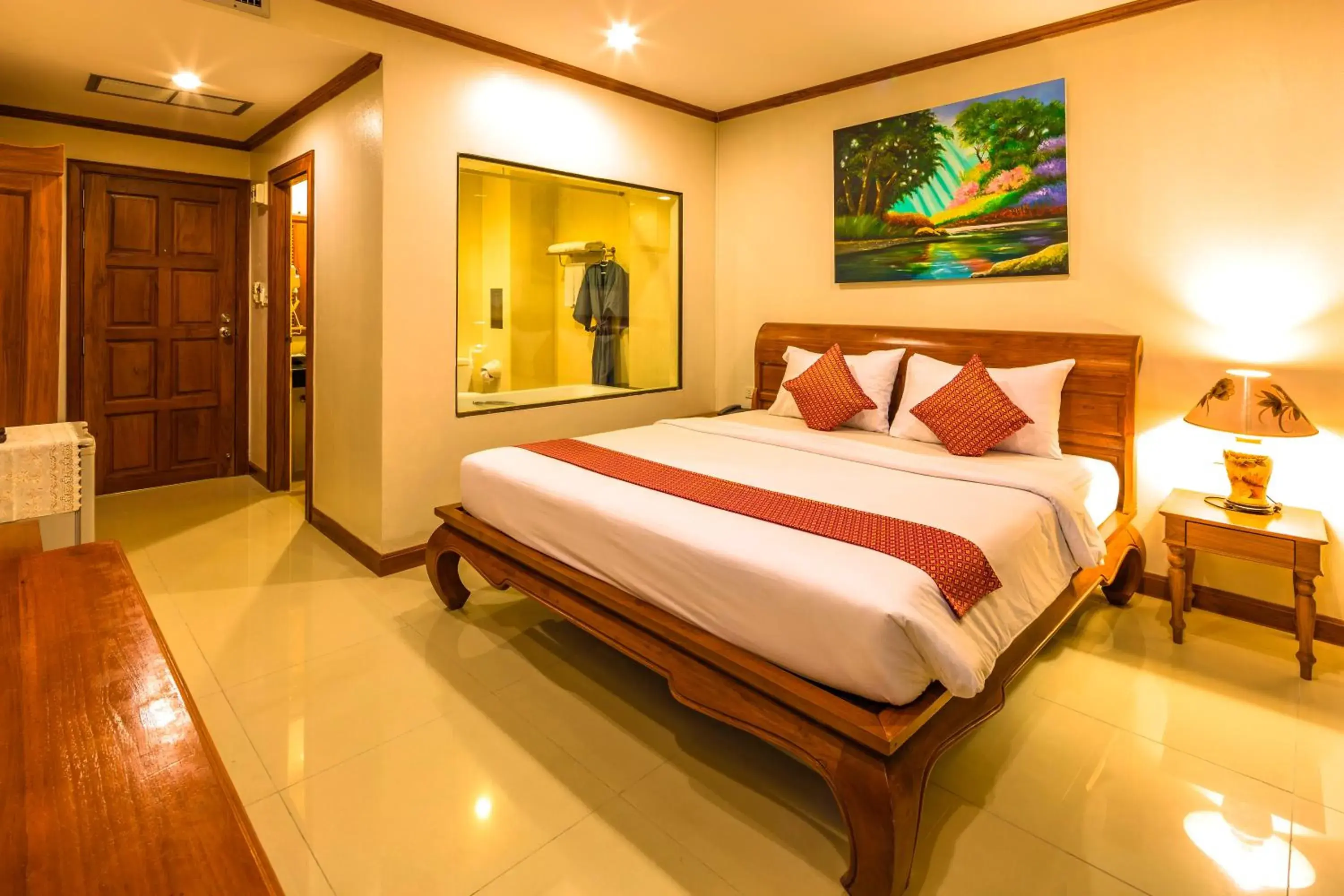 Bed in Patong Heaven Bed in Patong Heaven