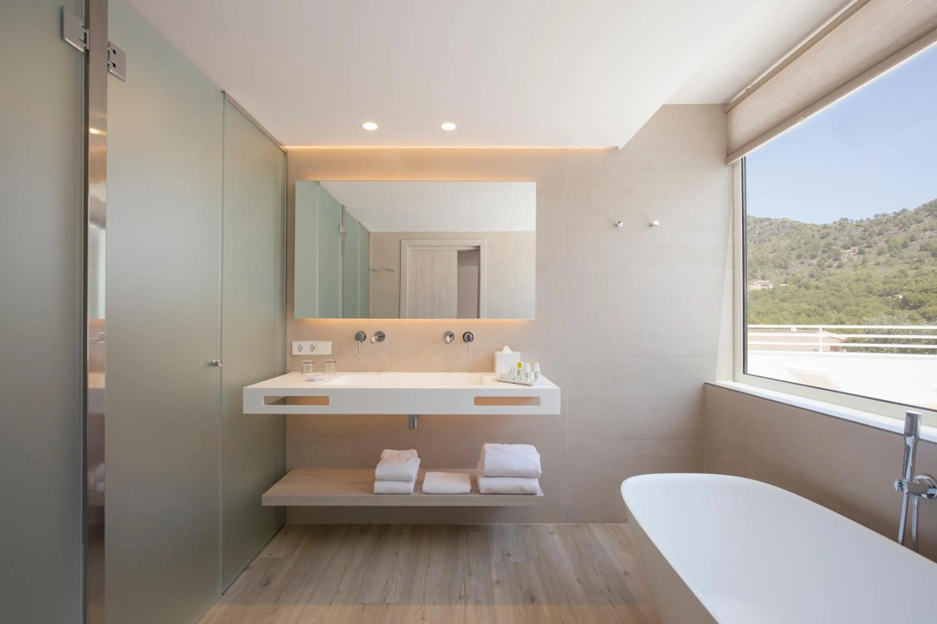Bathroom in Canyamel Park Hotel & Spa - 4* Sup - Adults only (+16)