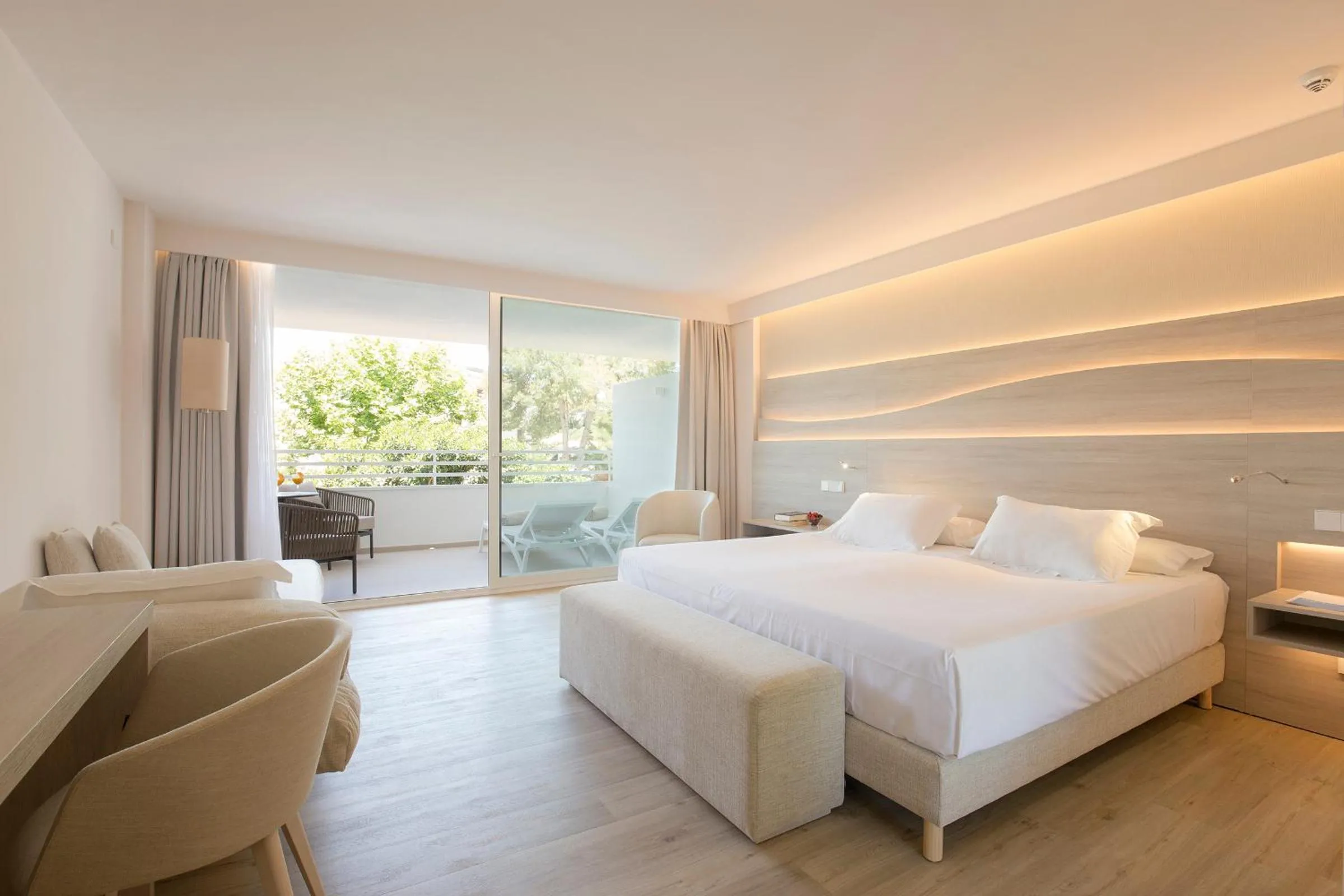 Bed in Canyamel Park Hotel & Spa - 4* Sup - Adults only (+16)