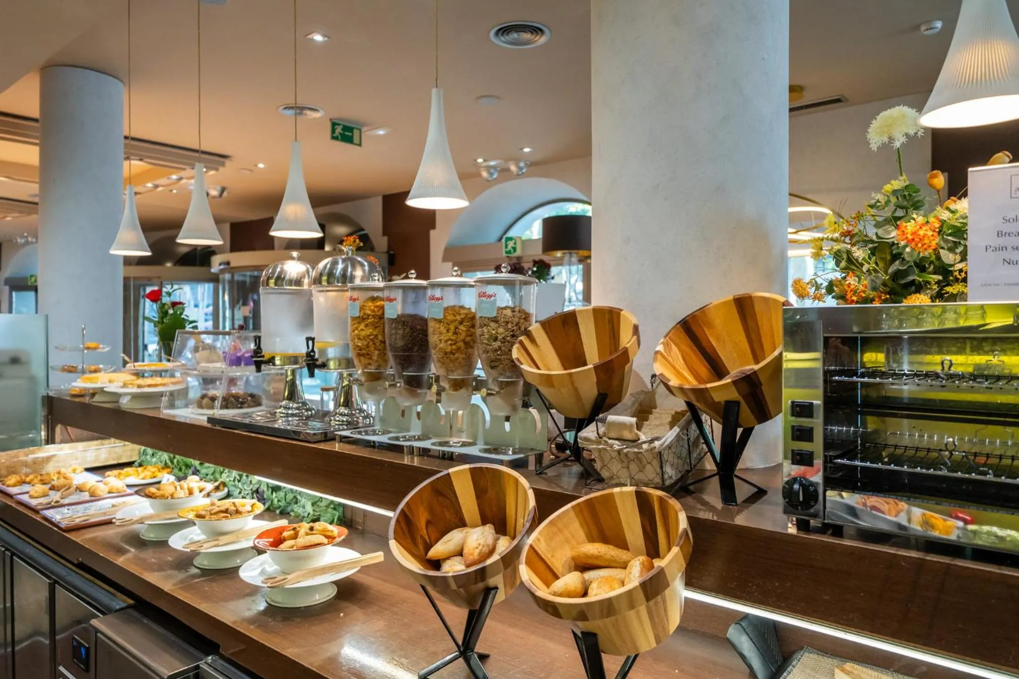 Buffet breakfast in Abba Rambla Hotel