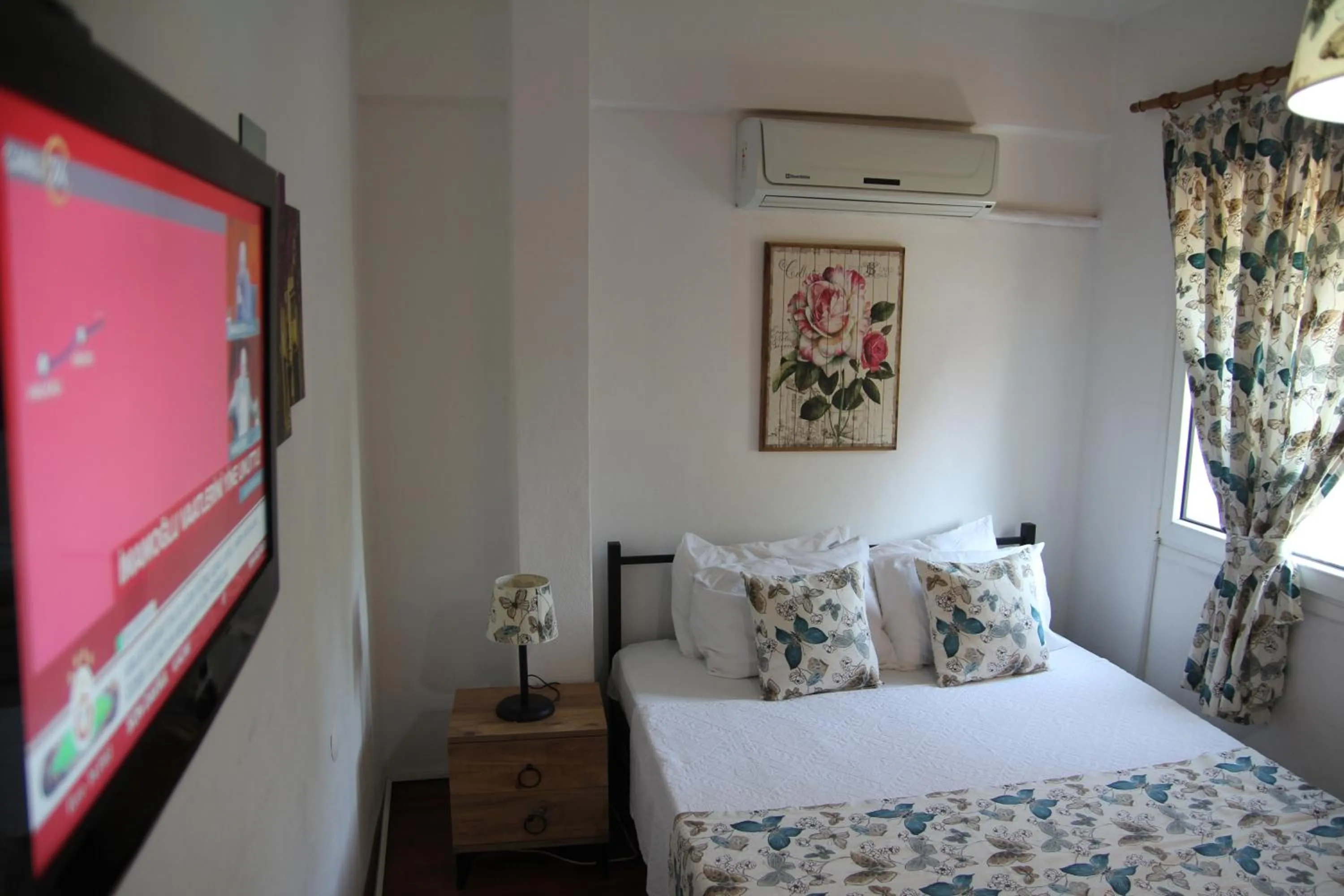 Photo of the whole room in Eski Datça Pansiyon