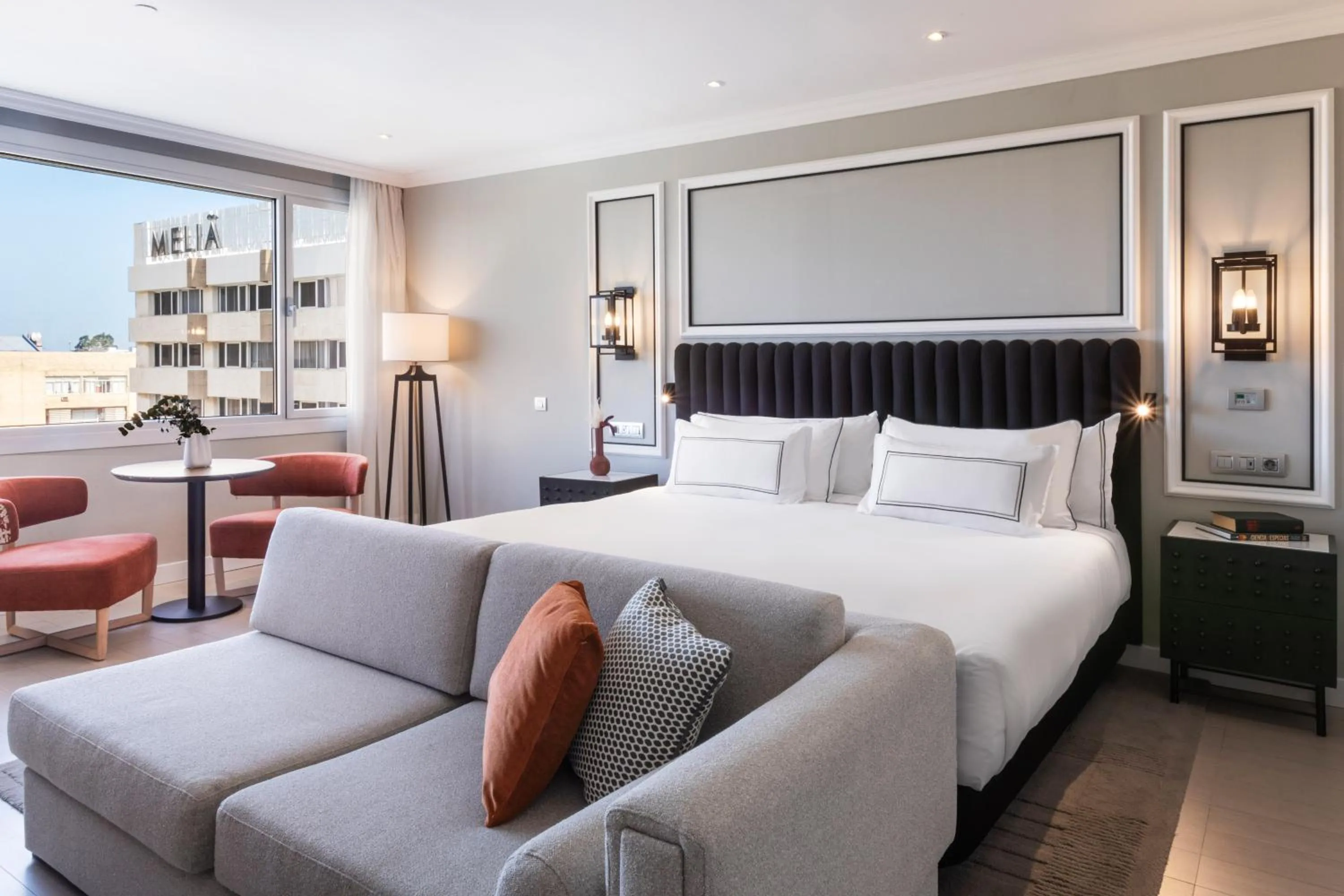 Bed in Melia Sevilla