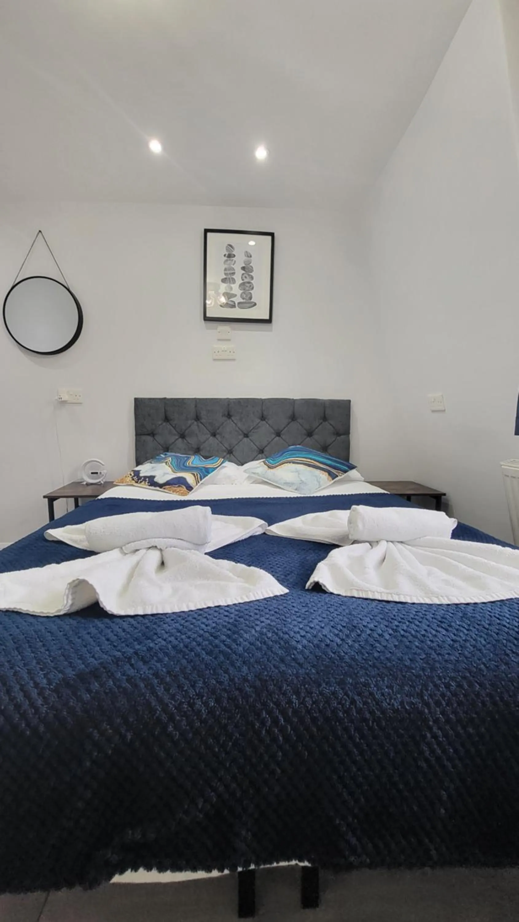 Bed in Argyle Square Hotel