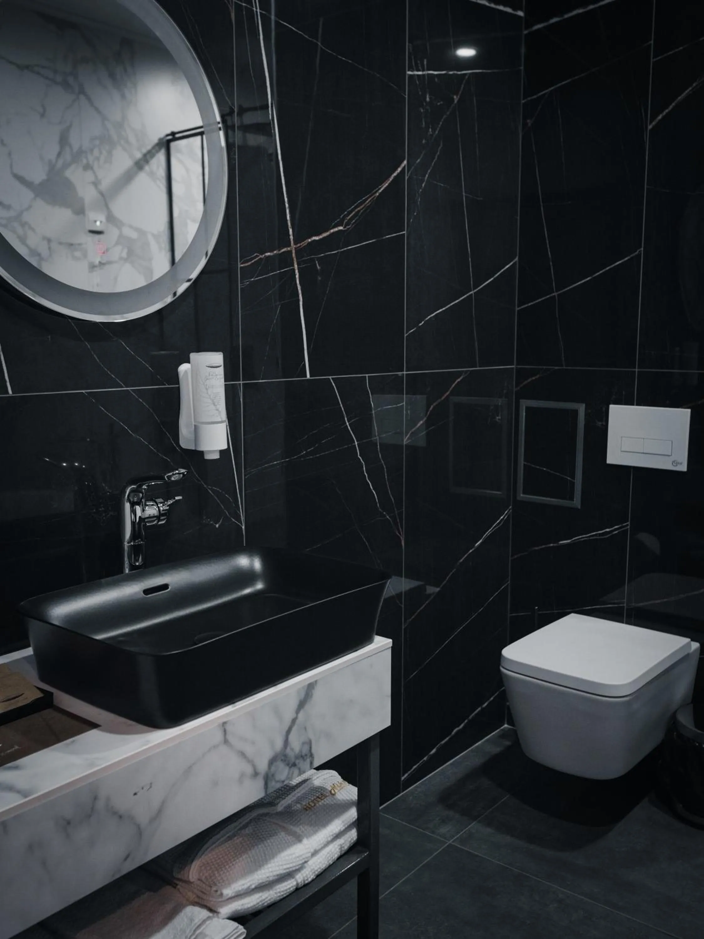 Bathroom in Hotel NIKS