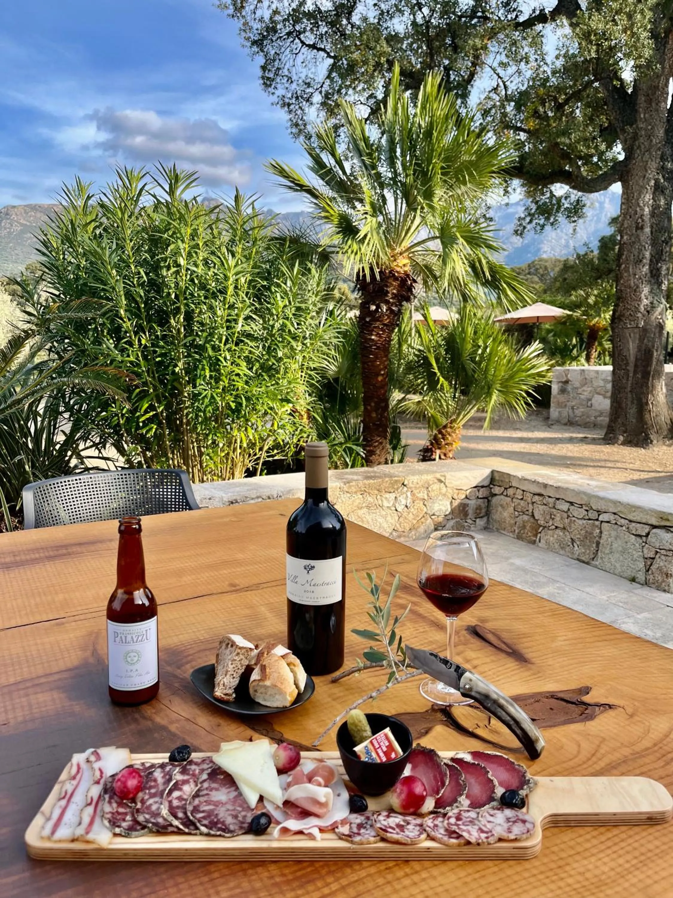 Food and drinks in Domaine du Reginu